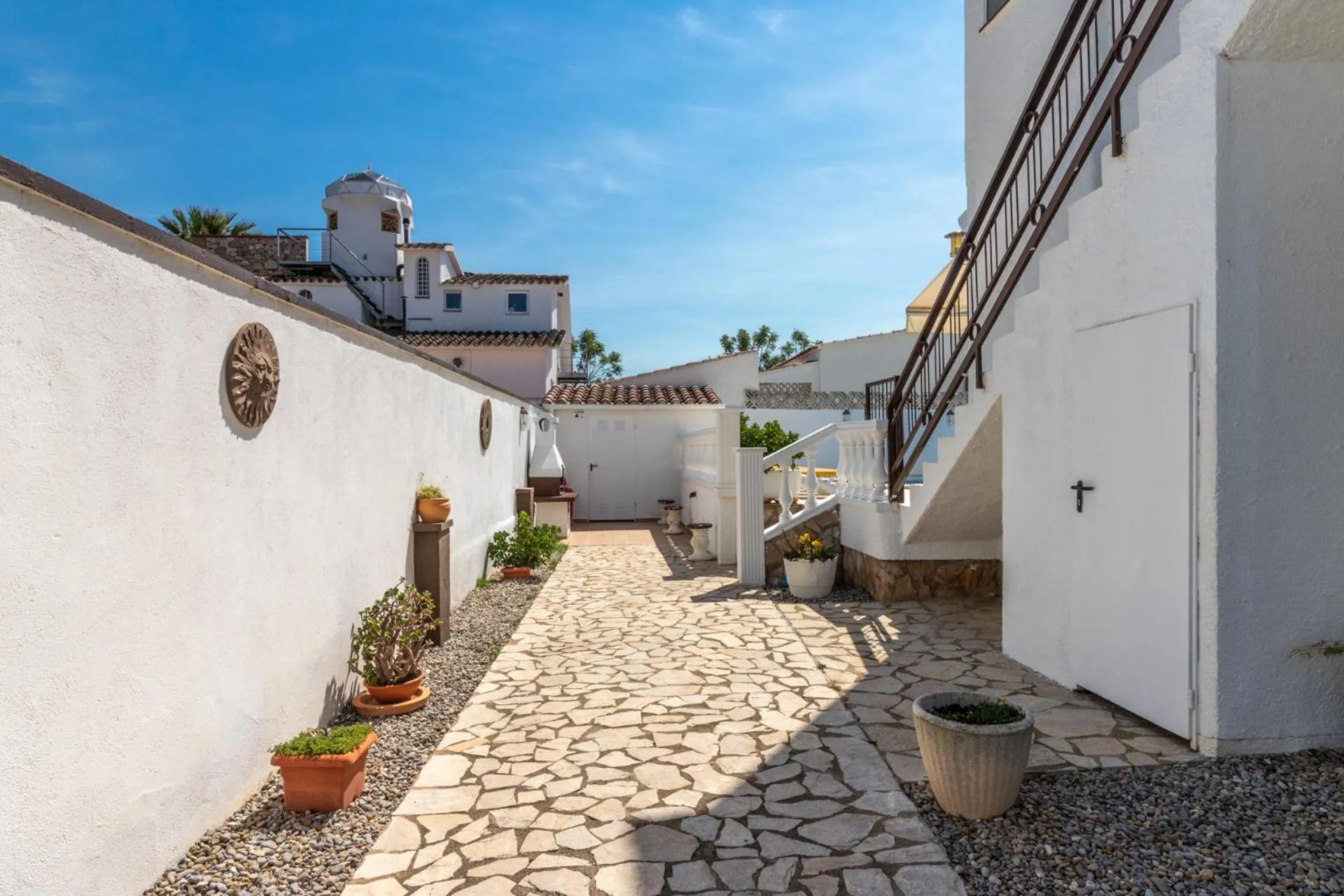 Facade/entrance in Goldhome - Montseny 11 - Private heated pool