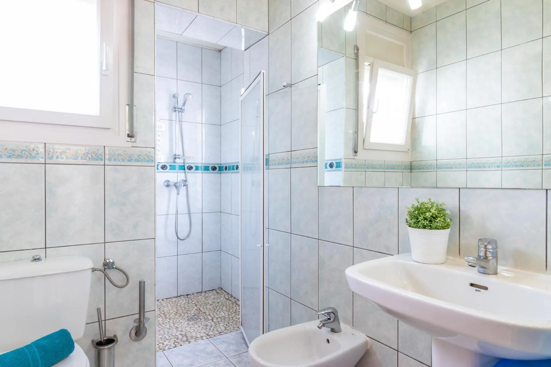 Shower in Goldhome - Montseny 11 - Private heated pool