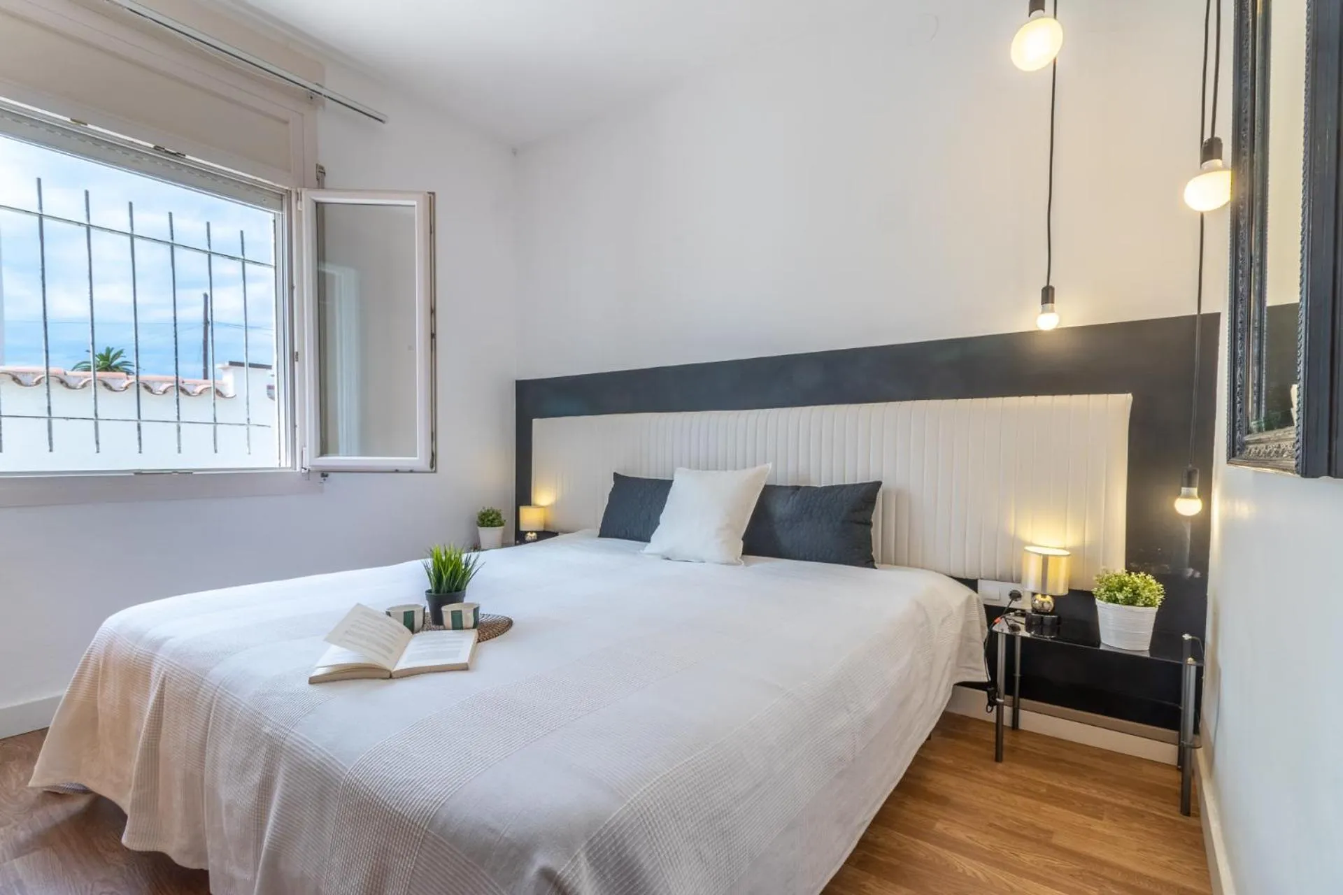 Bed in Goldhome - Montseny 11 - Private heated pool