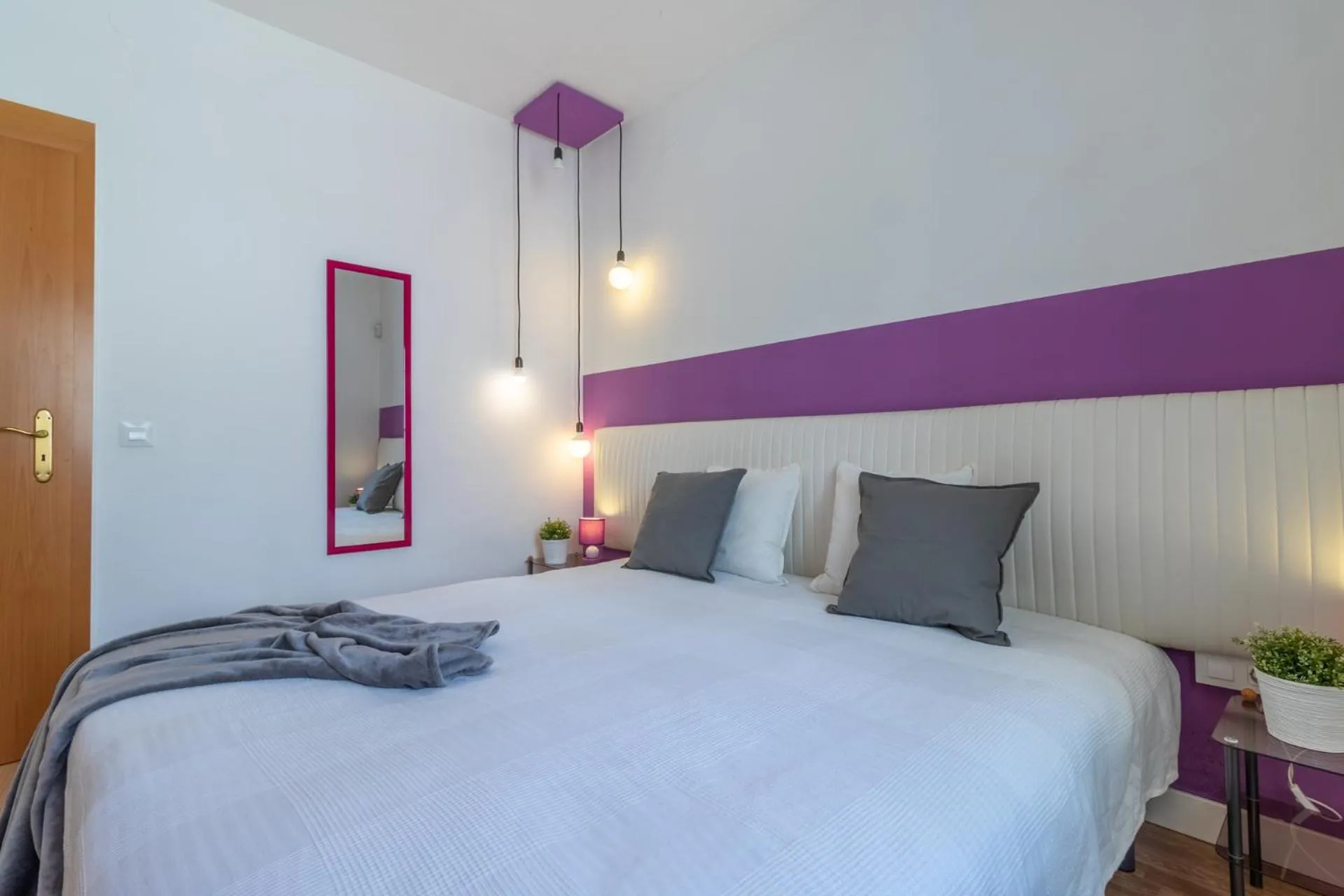 Bed in Goldhome - Montseny 11 - Private heated pool