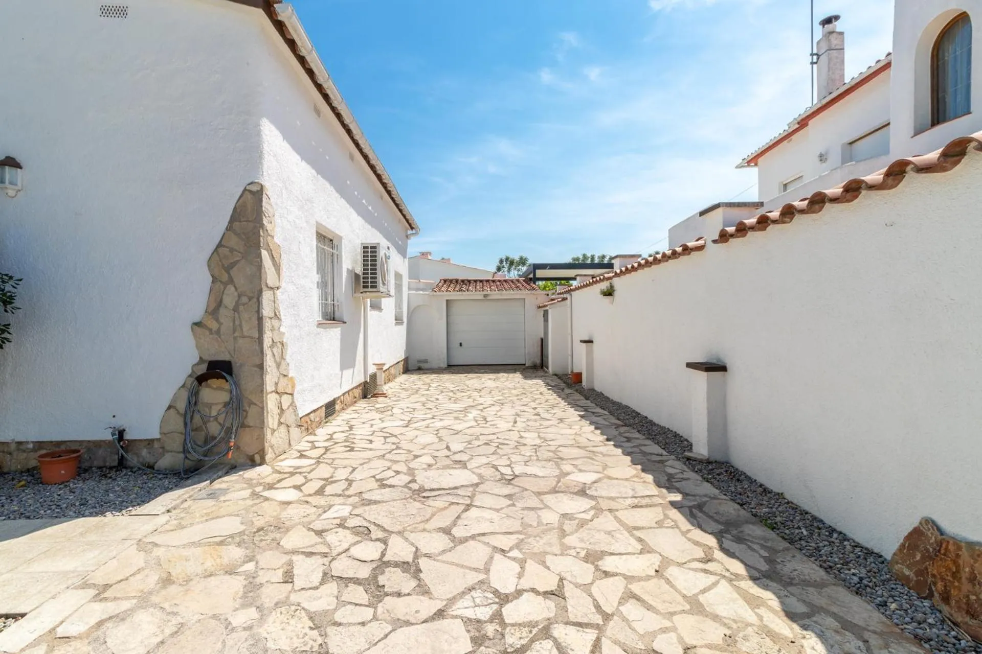 Balcony/Terrace in Goldhome - Montseny 11 - Private heated pool