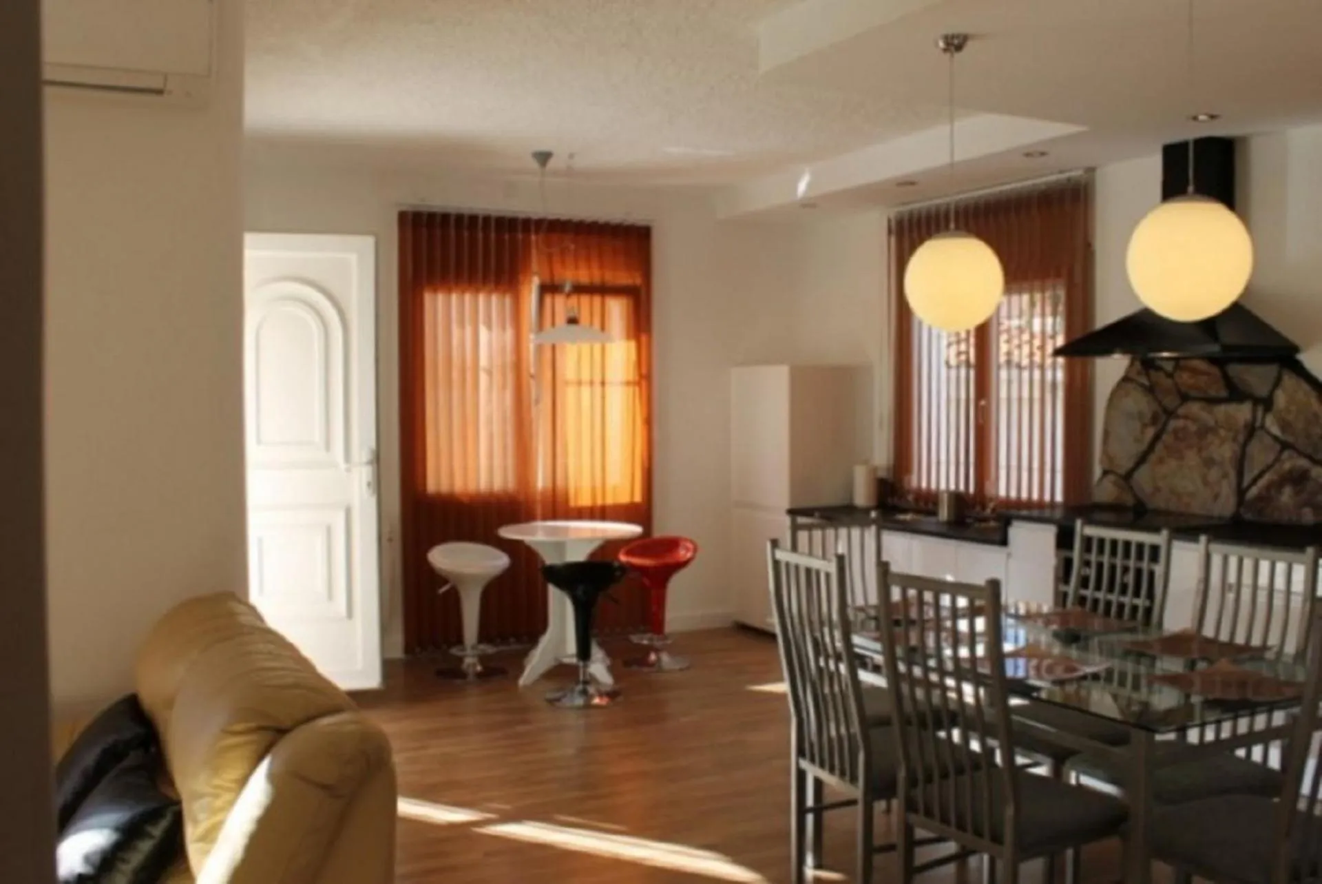 Dining area in Goldhome - Montseny 11 - Private heated pool