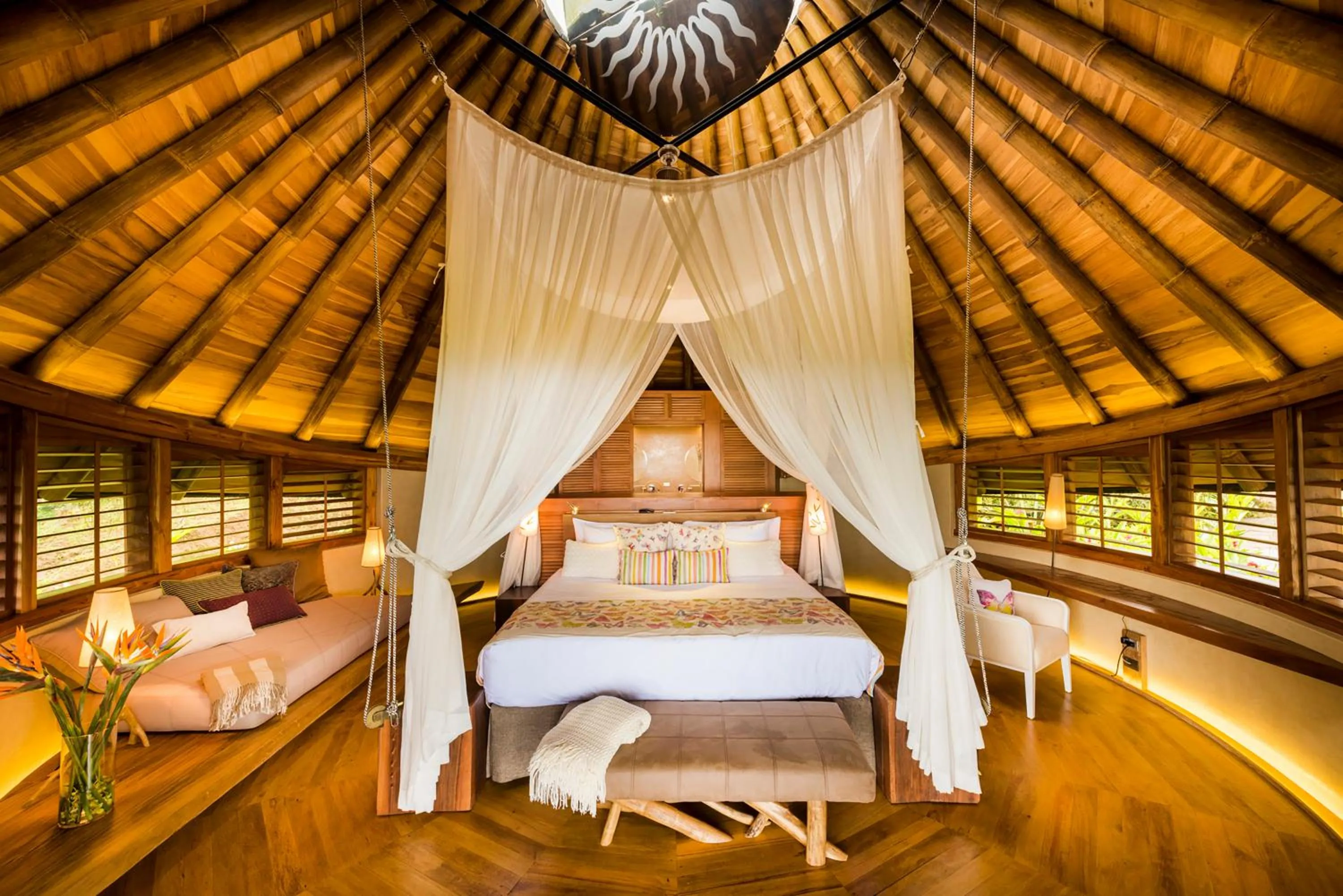 Bed in Origins Lodge