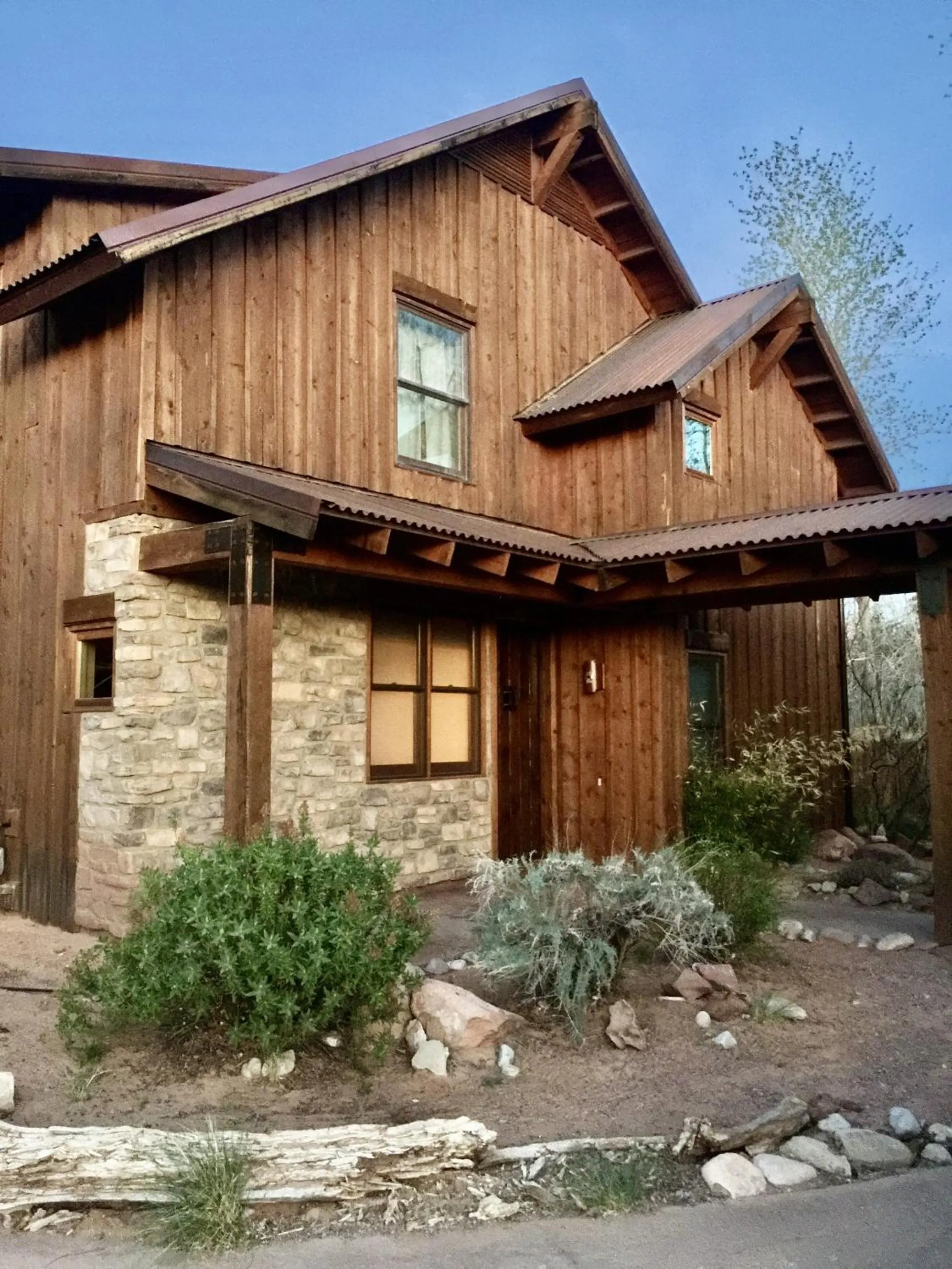 Facade/entrance in The Sanctuary by the Golf Course