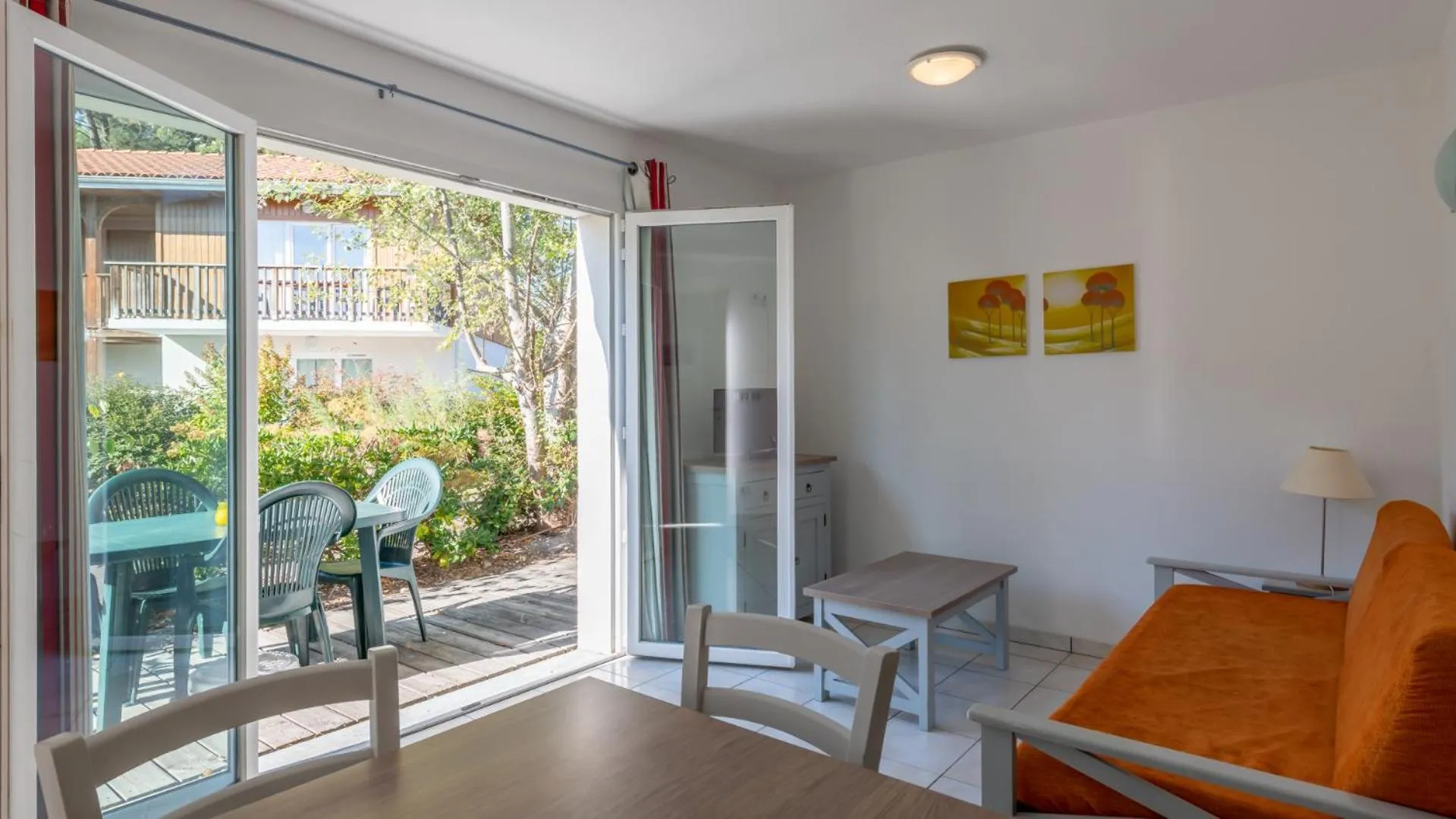 Living room in Vacancéole - Le Domaine des Grands Lacs