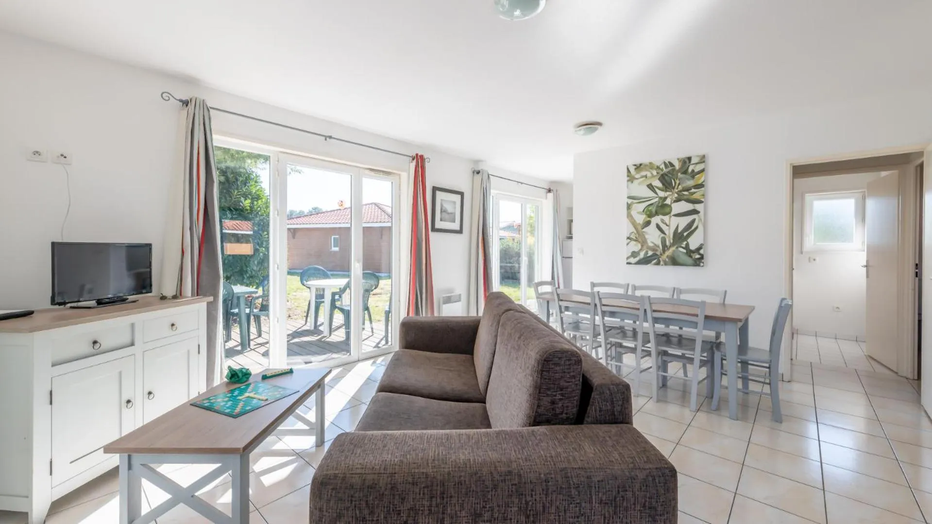 Living room in Vacancéole - Le Domaine des Grands Lacs