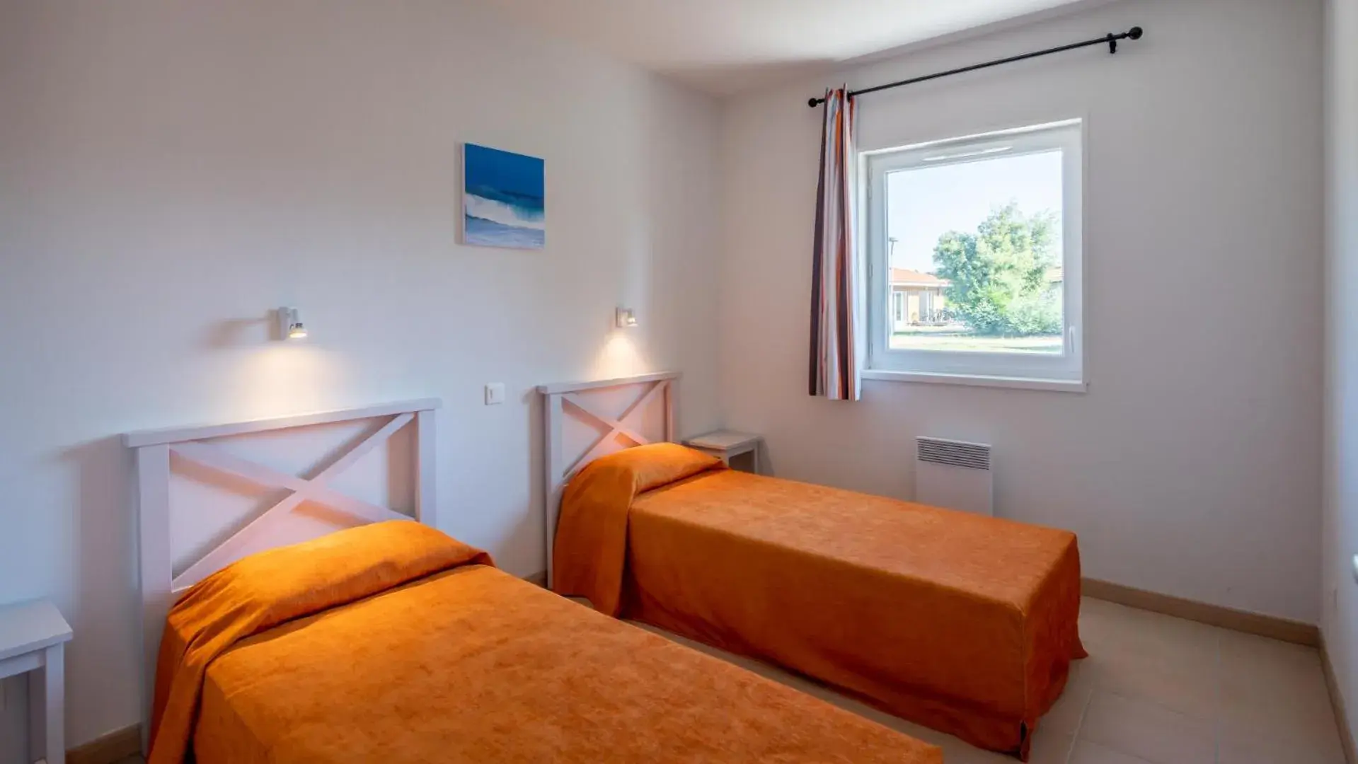 Bedroom, Bed in Vacancéole - Le Domaine des Grands Lacs Bedroom, Bed in Vacancéole - Le Domaine des Grands Lacs