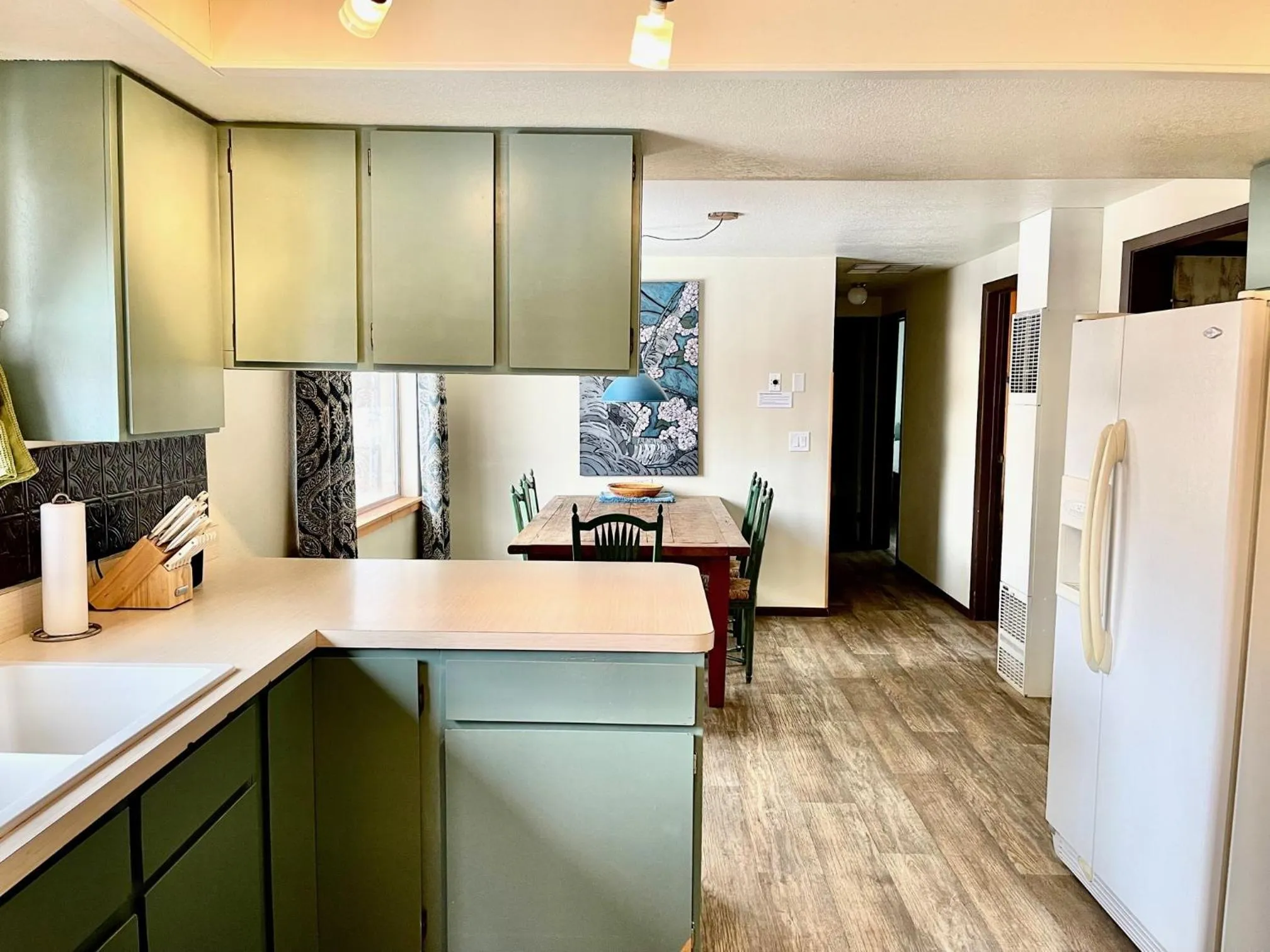 Dining area in The Finca - Moab's Hidden Gem