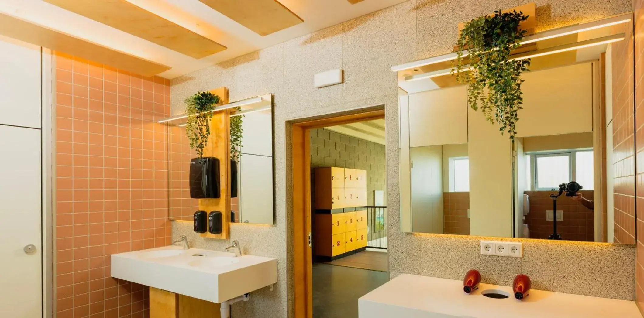 Budget Twin Room in Dalur - HI Eco Hostel Budget Twin Room in Dalur - HI Eco Hostel