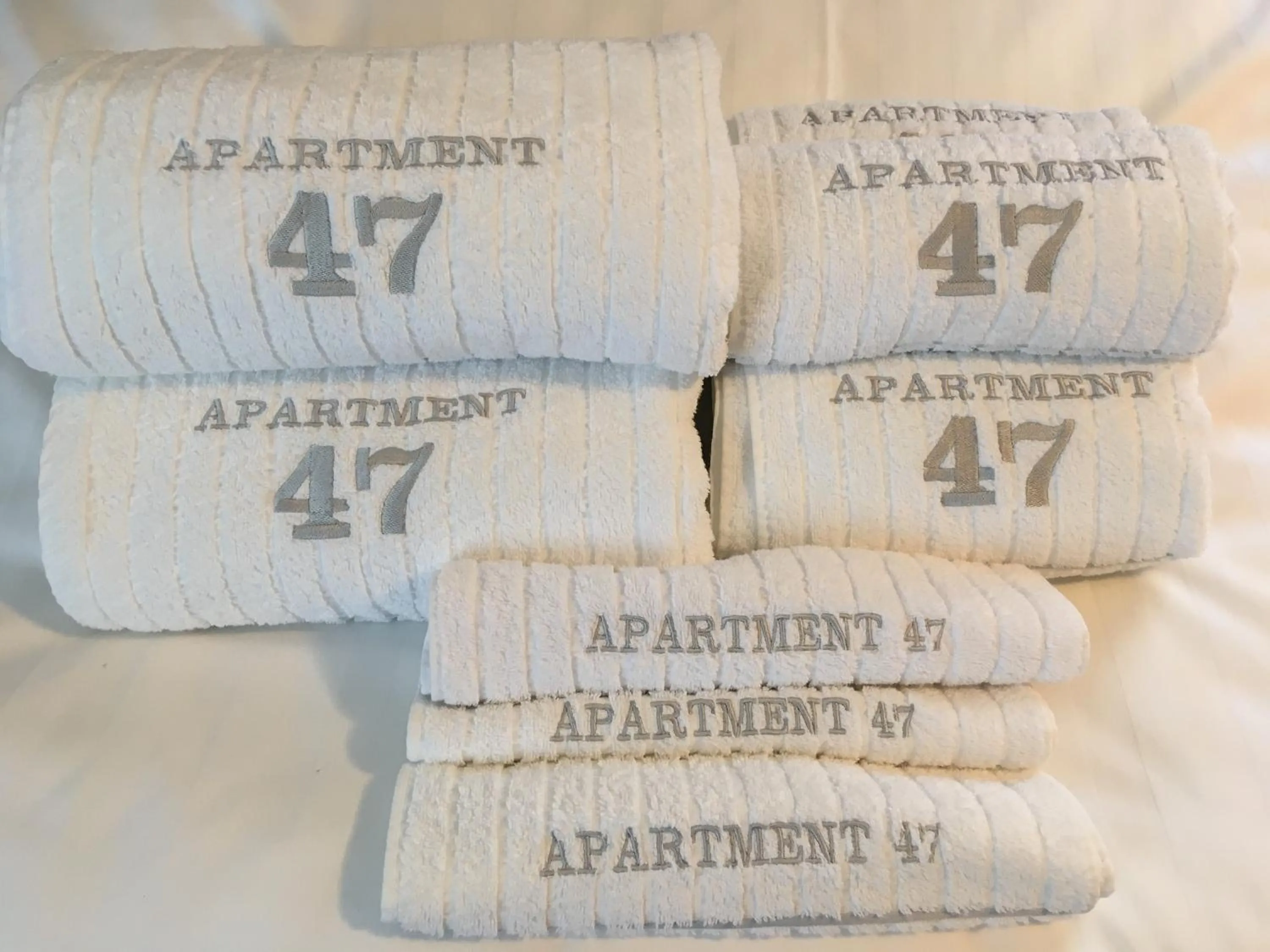 Decorative detail in Apartment 47