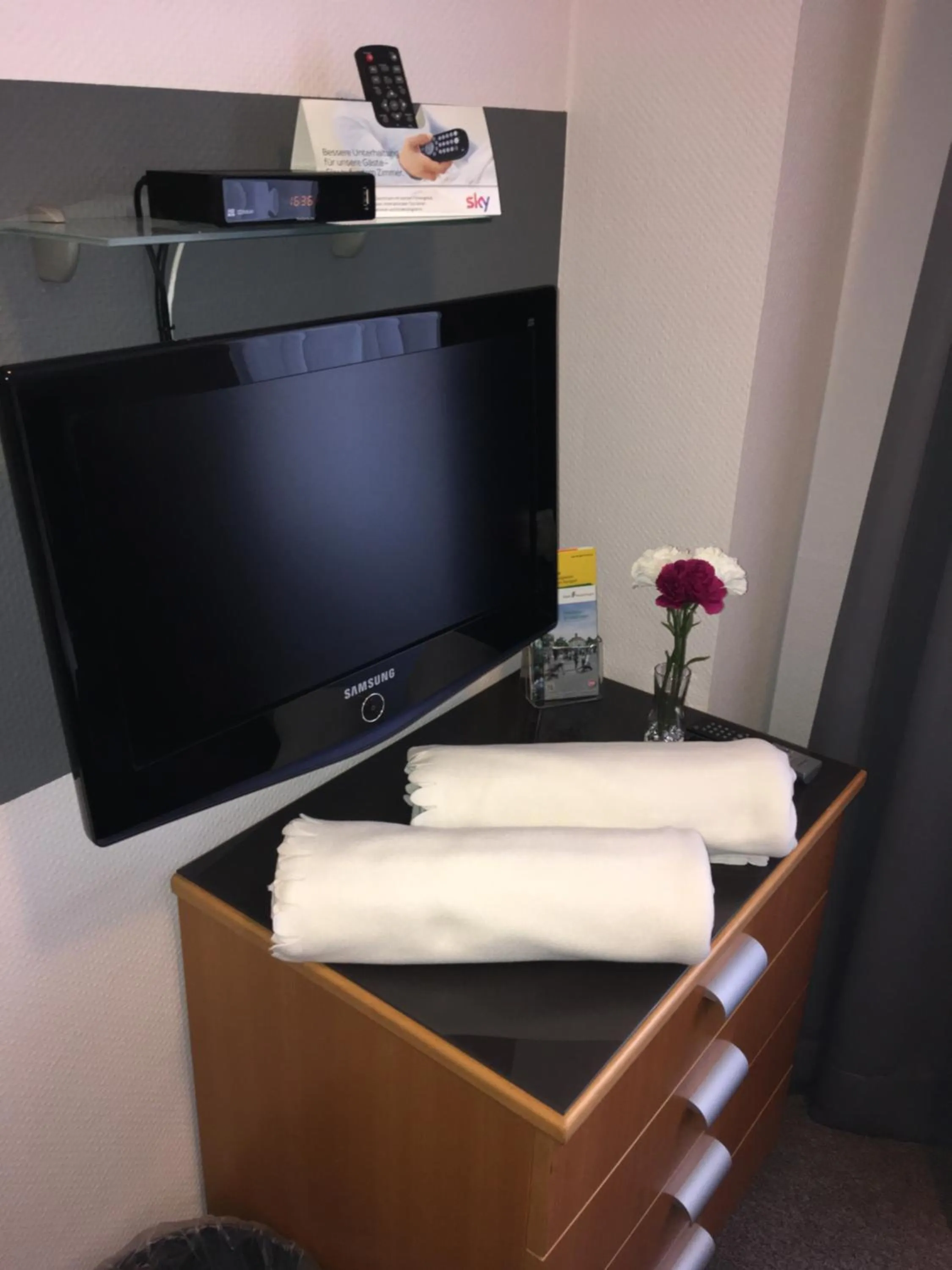 TV and multimedia in Apartment 47