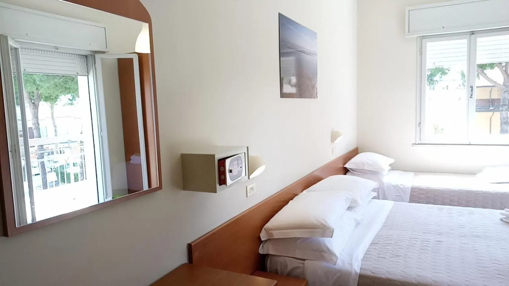 Photo of the whole room, Bed in Hotel President