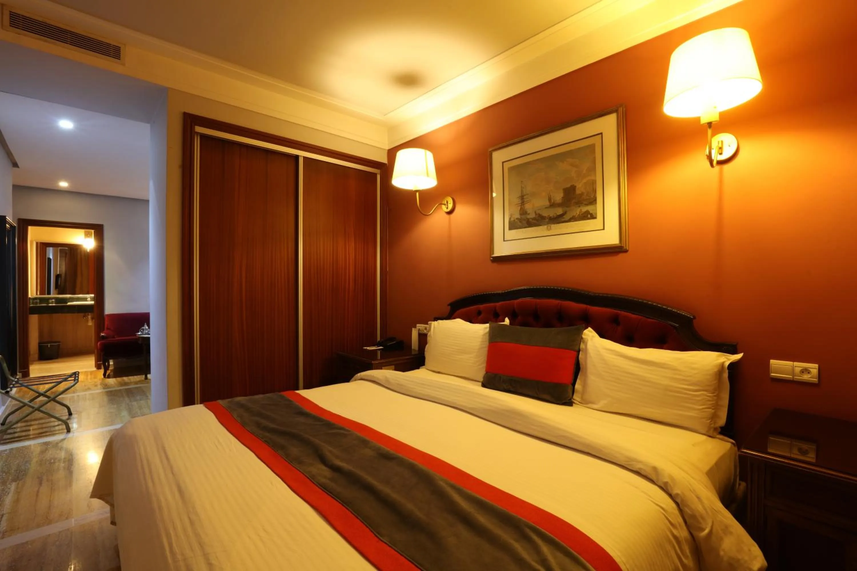 Bed in Hôtel Les Saisons