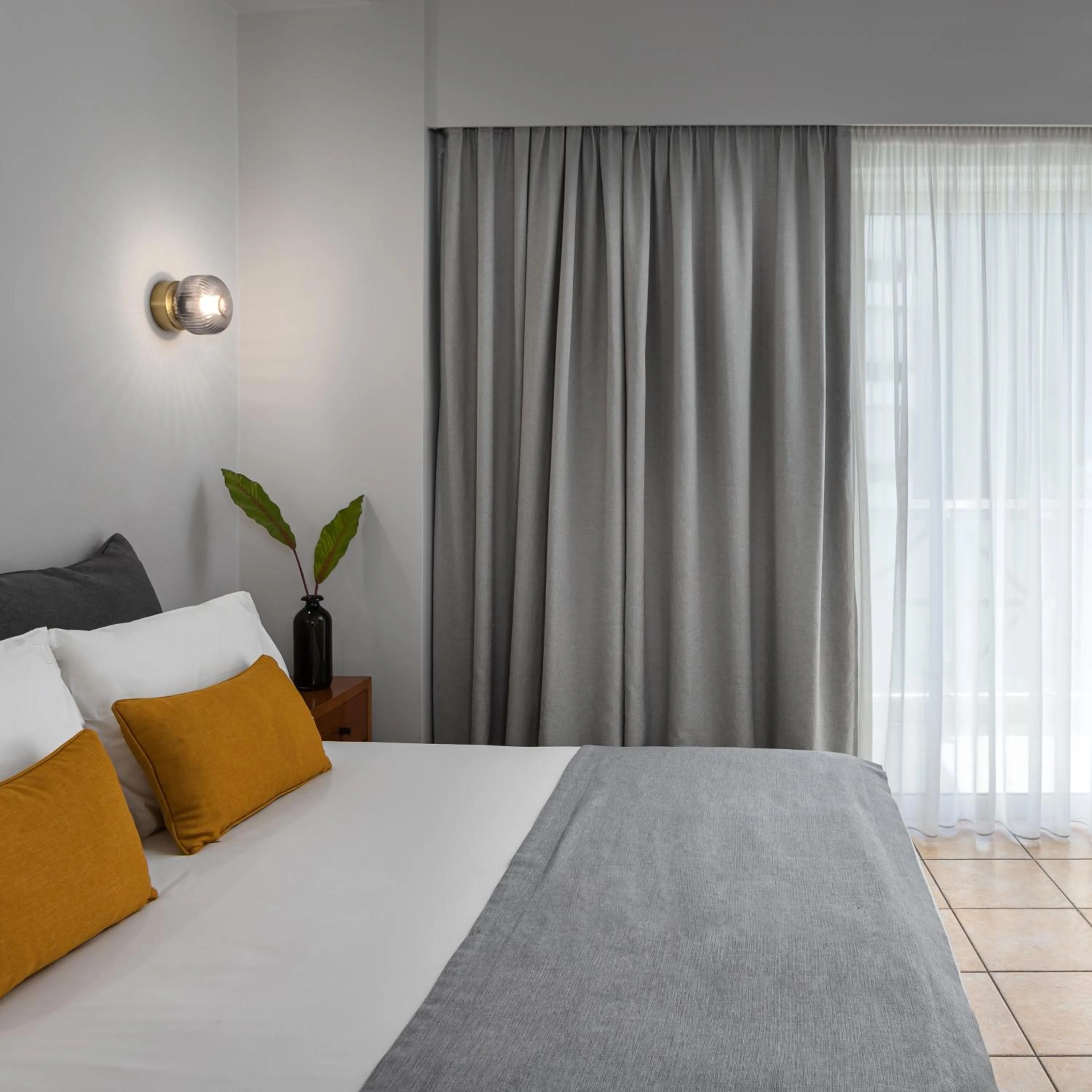 Bed in Hotel Delfini