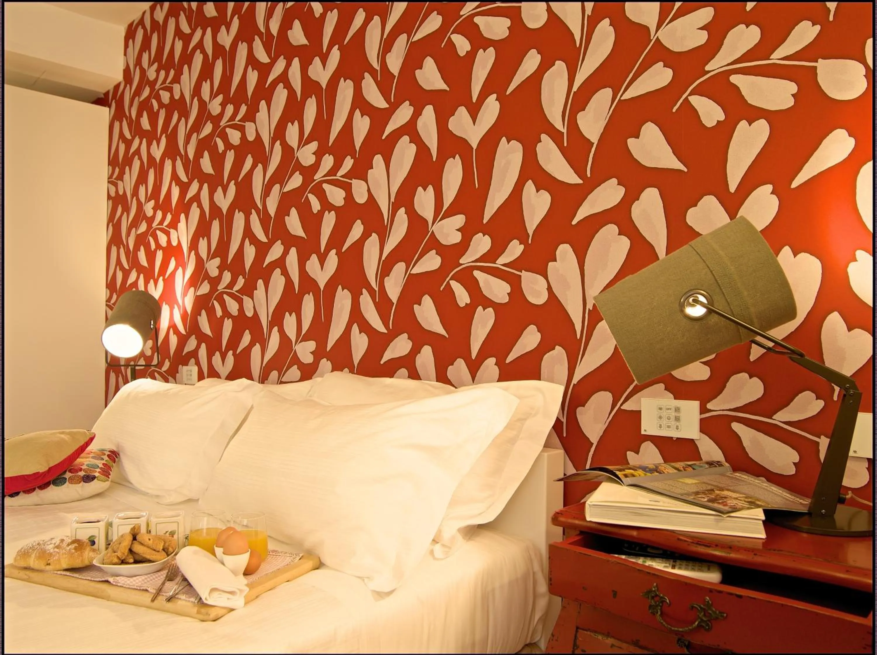 Living room, Bed in Spluga Sosta & Hotel