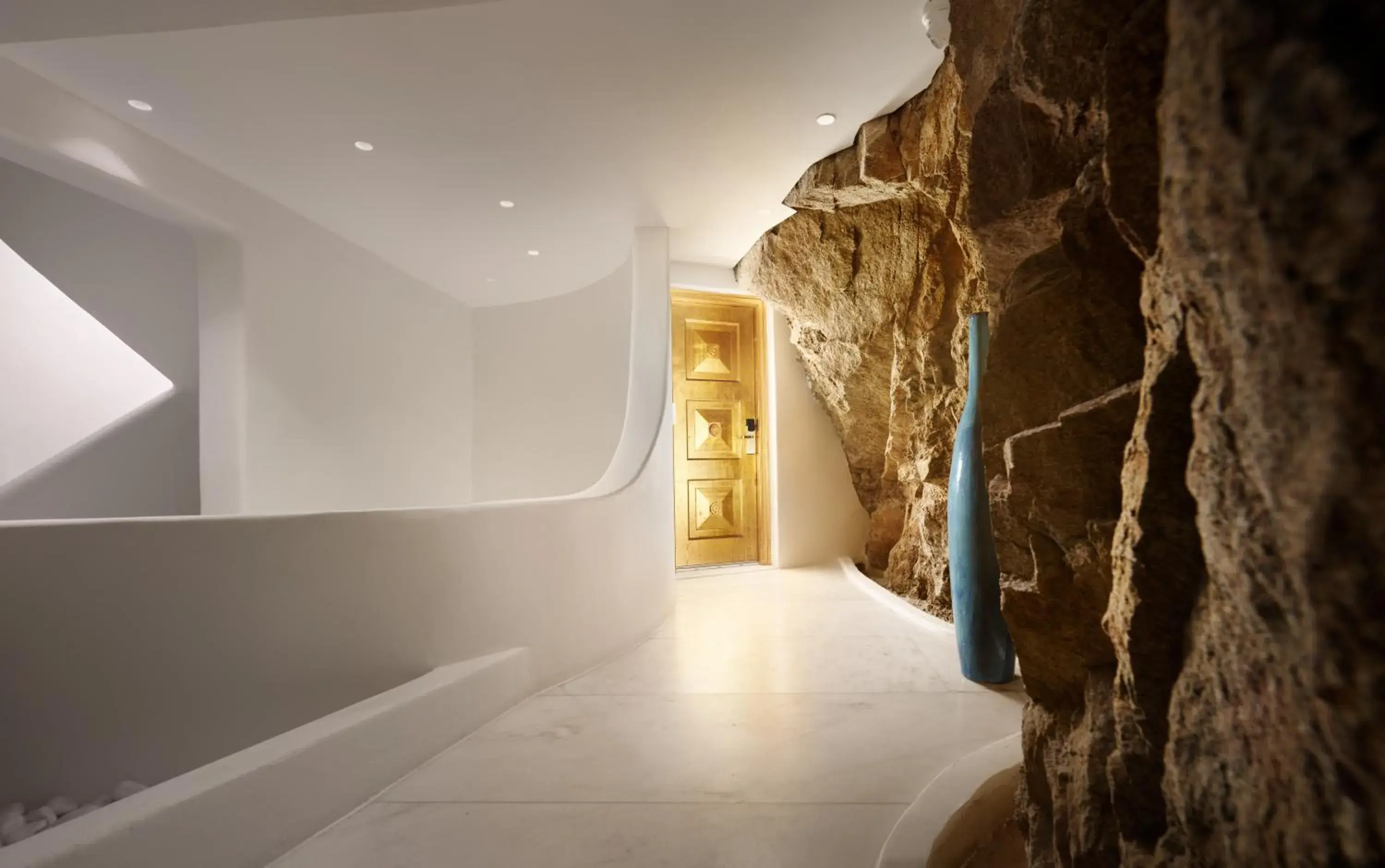 Property building in Cavo Tagoo Mykonos Property building in Cavo Tagoo Mykonos