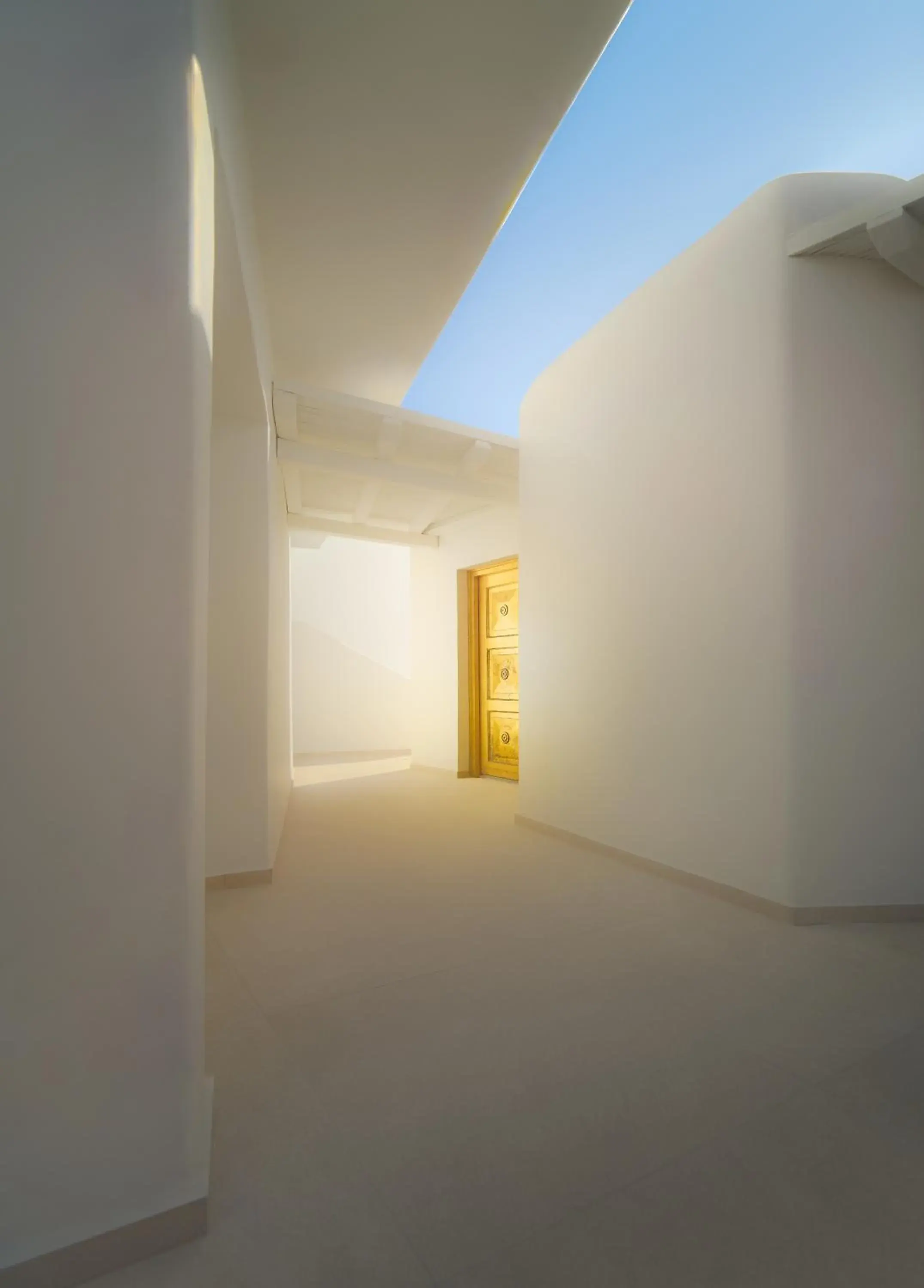 Property building in Cavo Tagoo Mykonos Property building in Cavo Tagoo Mykonos