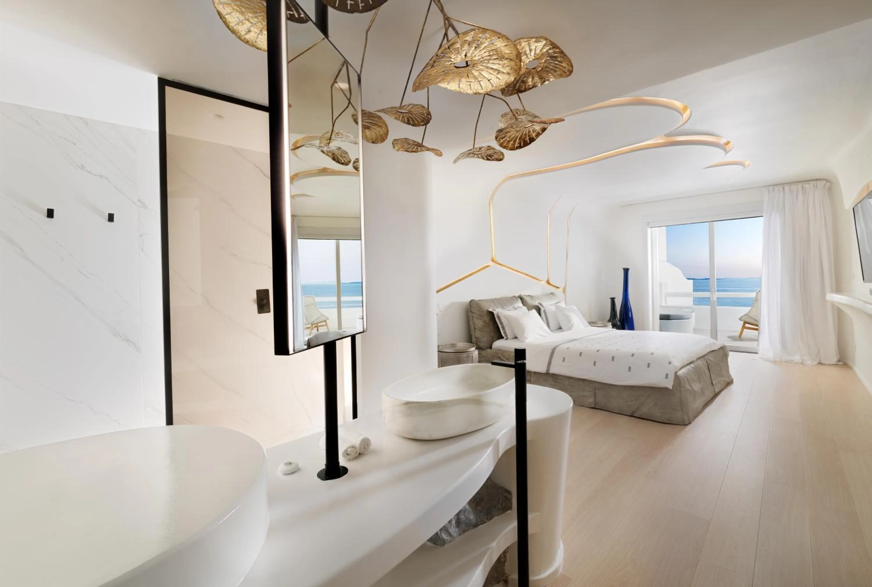 Bed in Cavo Tagoo Mykonos