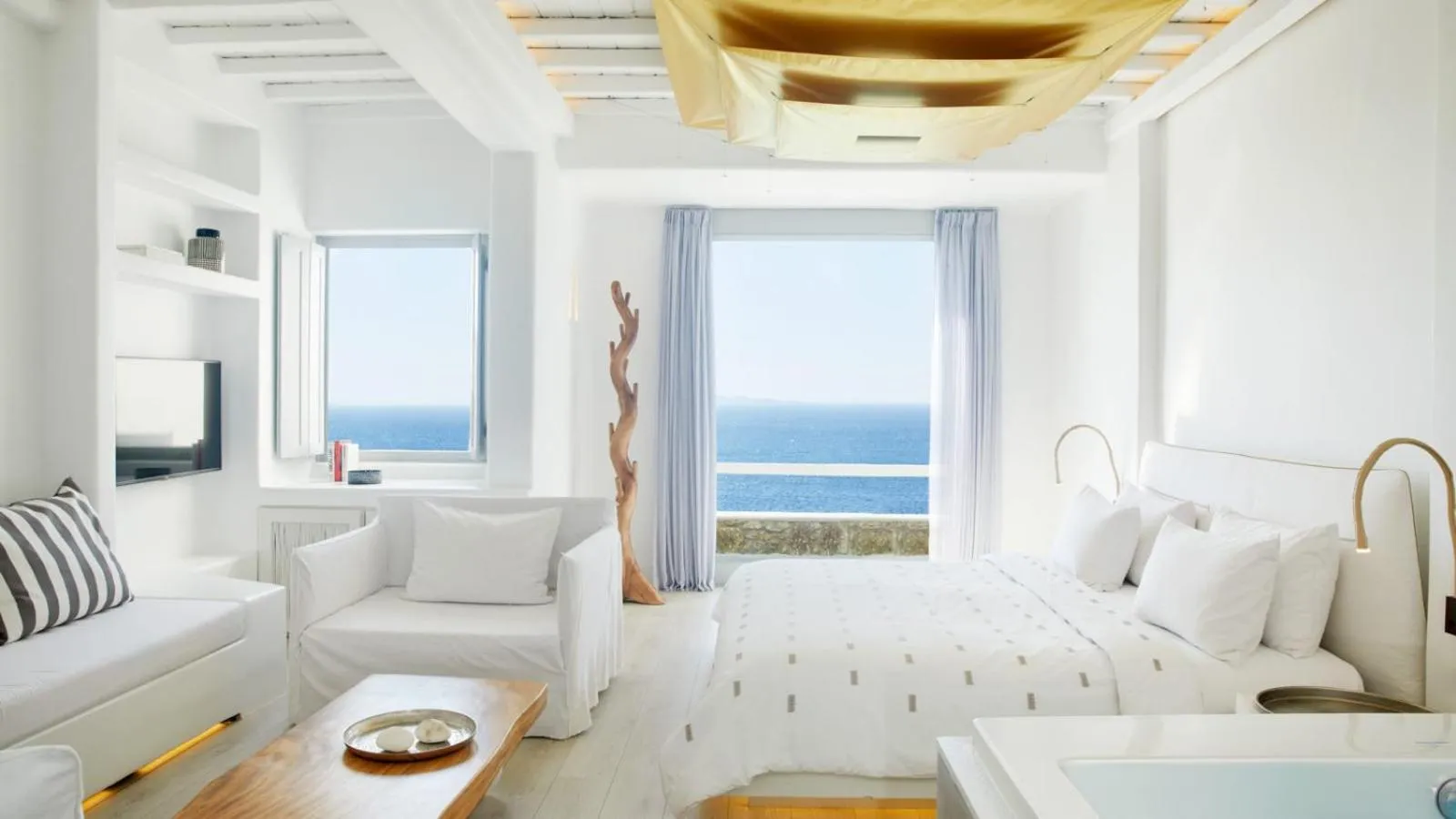 Bed in Cavo Tagoo Mykonos