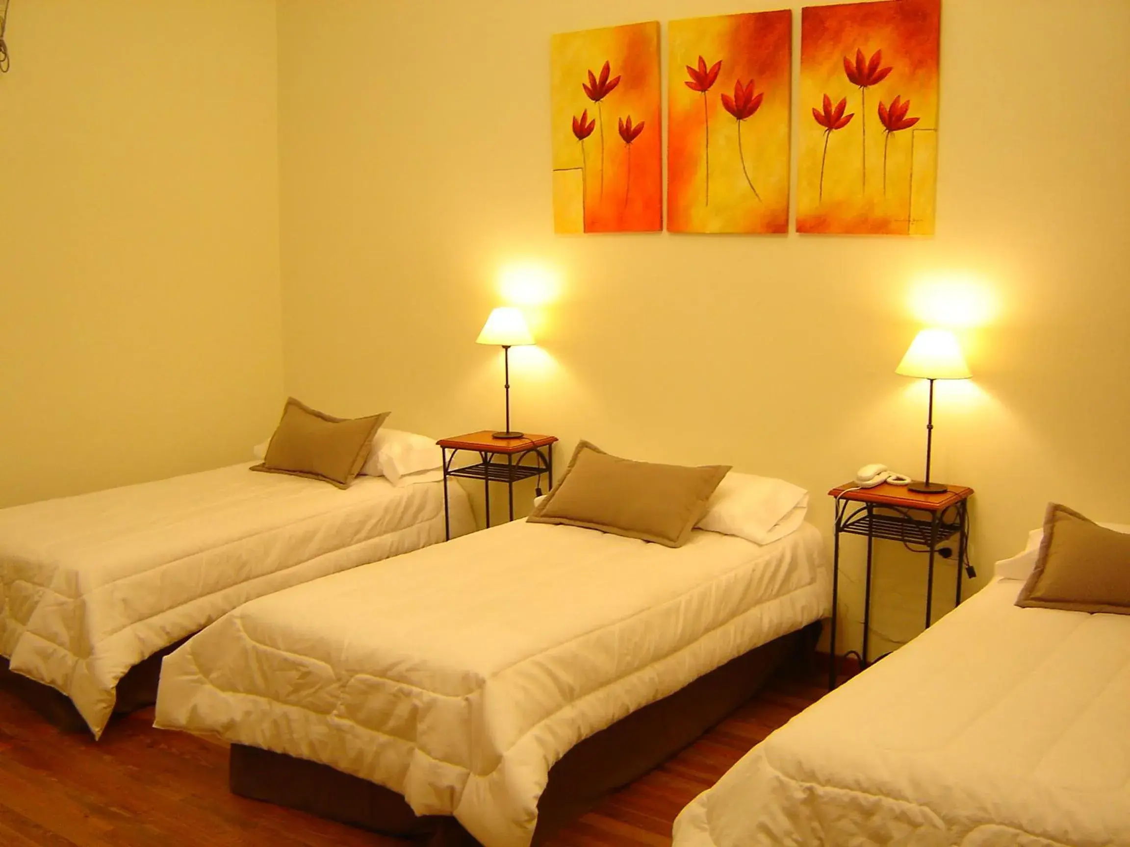 Standard Triple Room in El Arribo Hotel Standard Triple Room in El Arribo Hotel