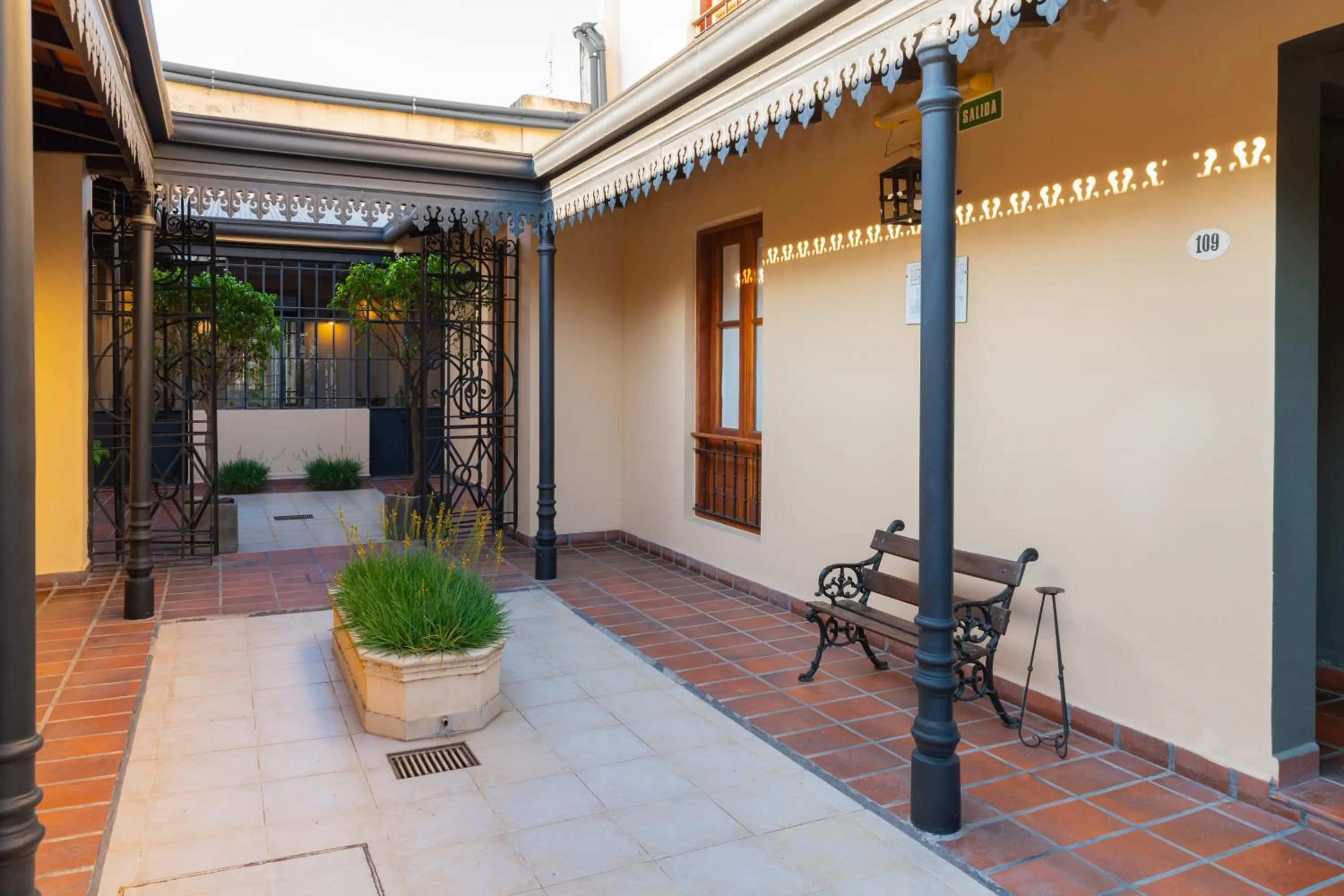 Patio in El Arribo Hotel