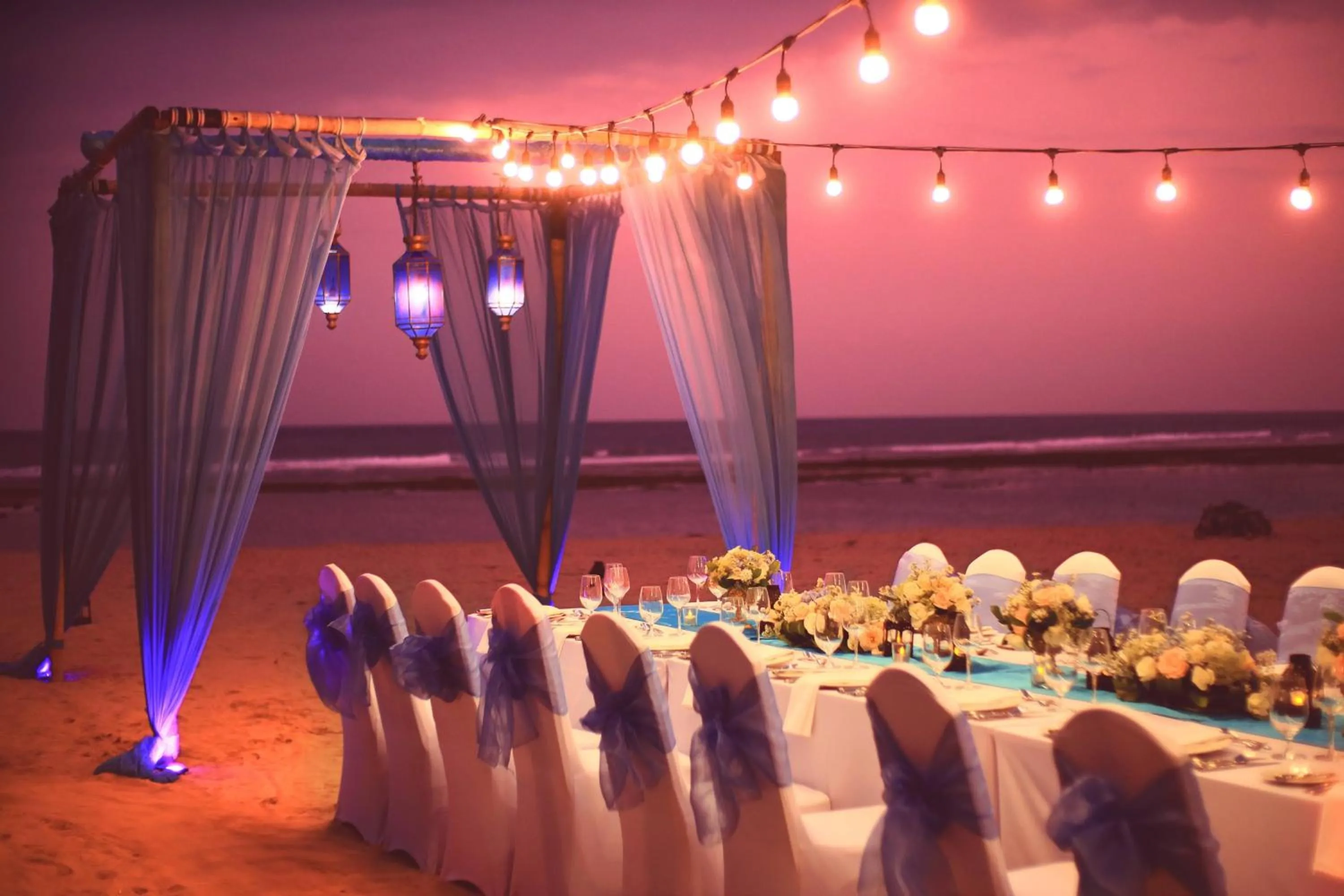 Beach in Courtyard by Marriott Bali Nusa Dua Resort