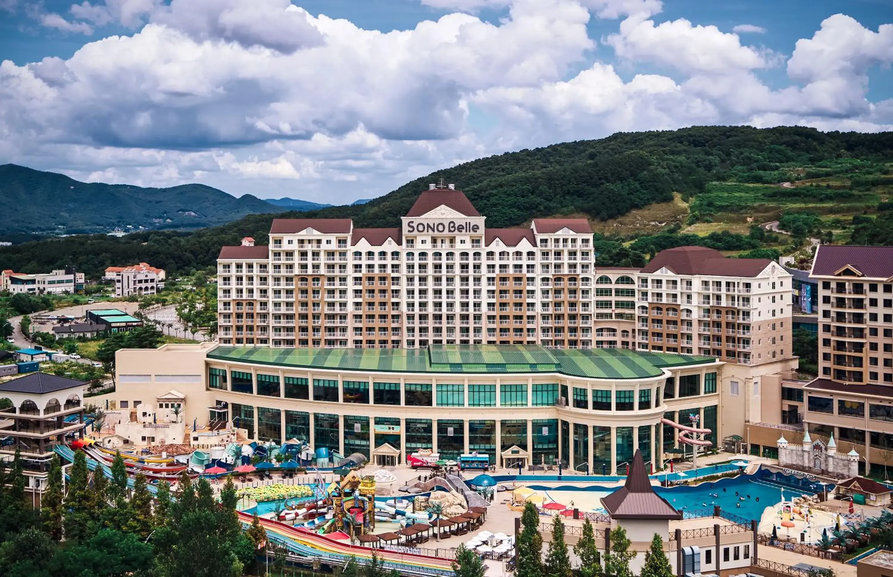 Property building in Sono Belle Cheonan Property building in Sono Belle Cheonan