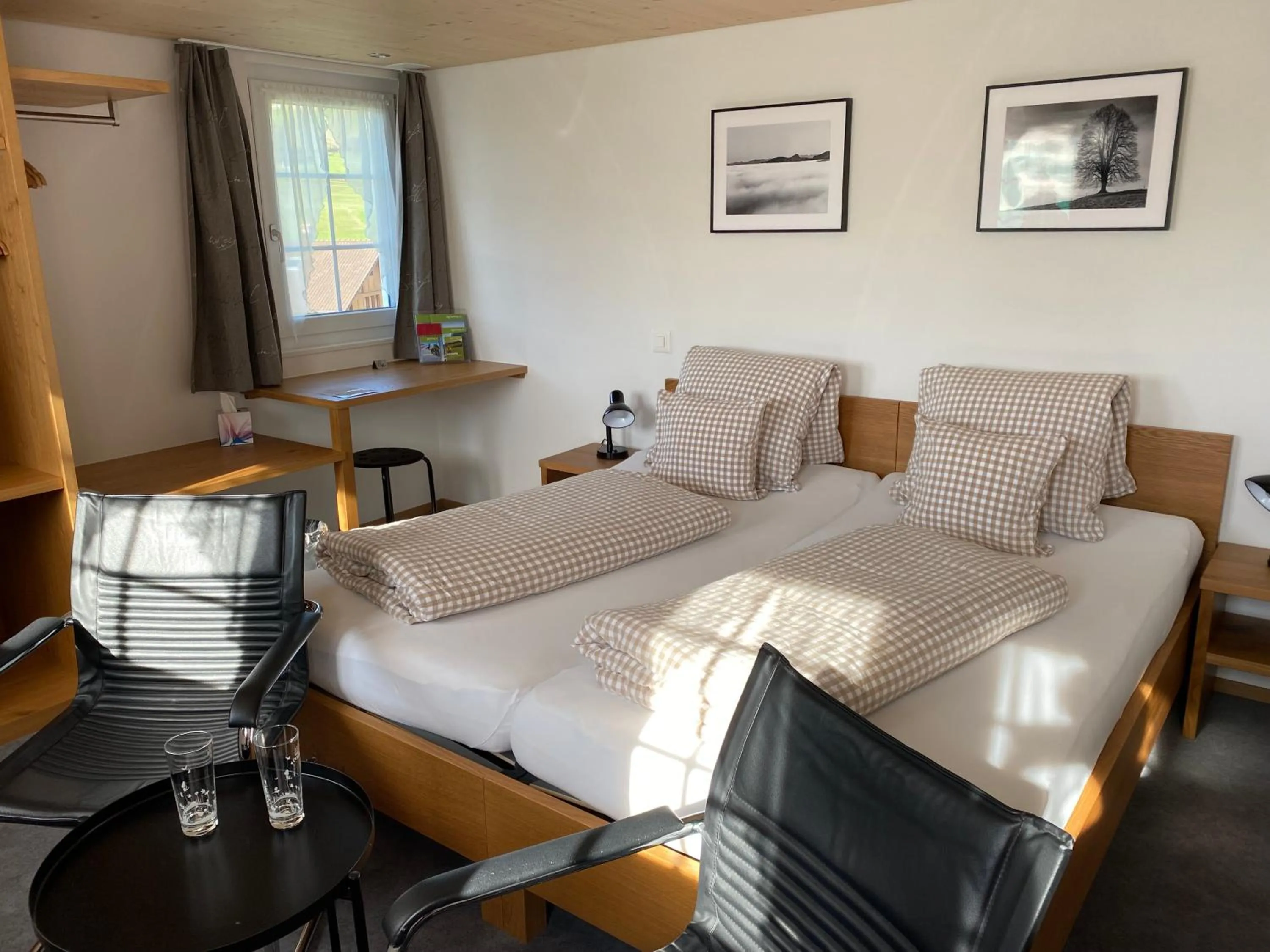 Large Double or Twin Room in Hotel Landgasthaus Neues Bild, Eggerstanden