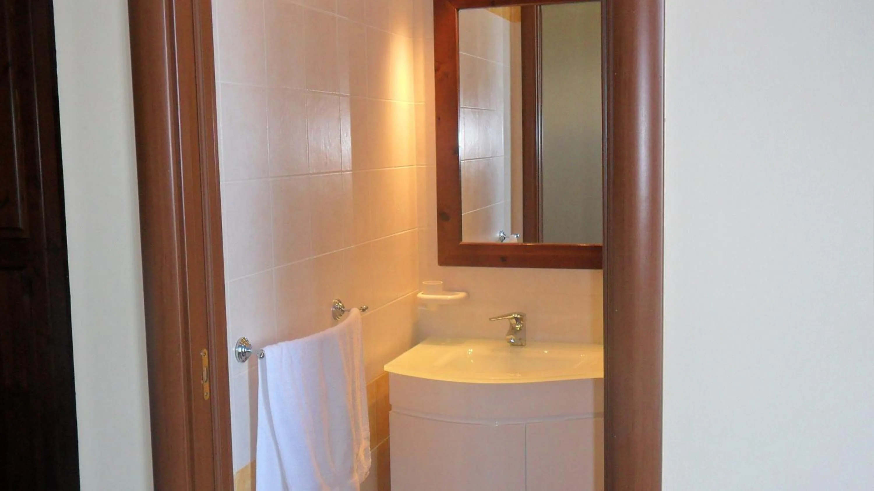 Bathroom in Hotel Antica Cascina Del Golfo