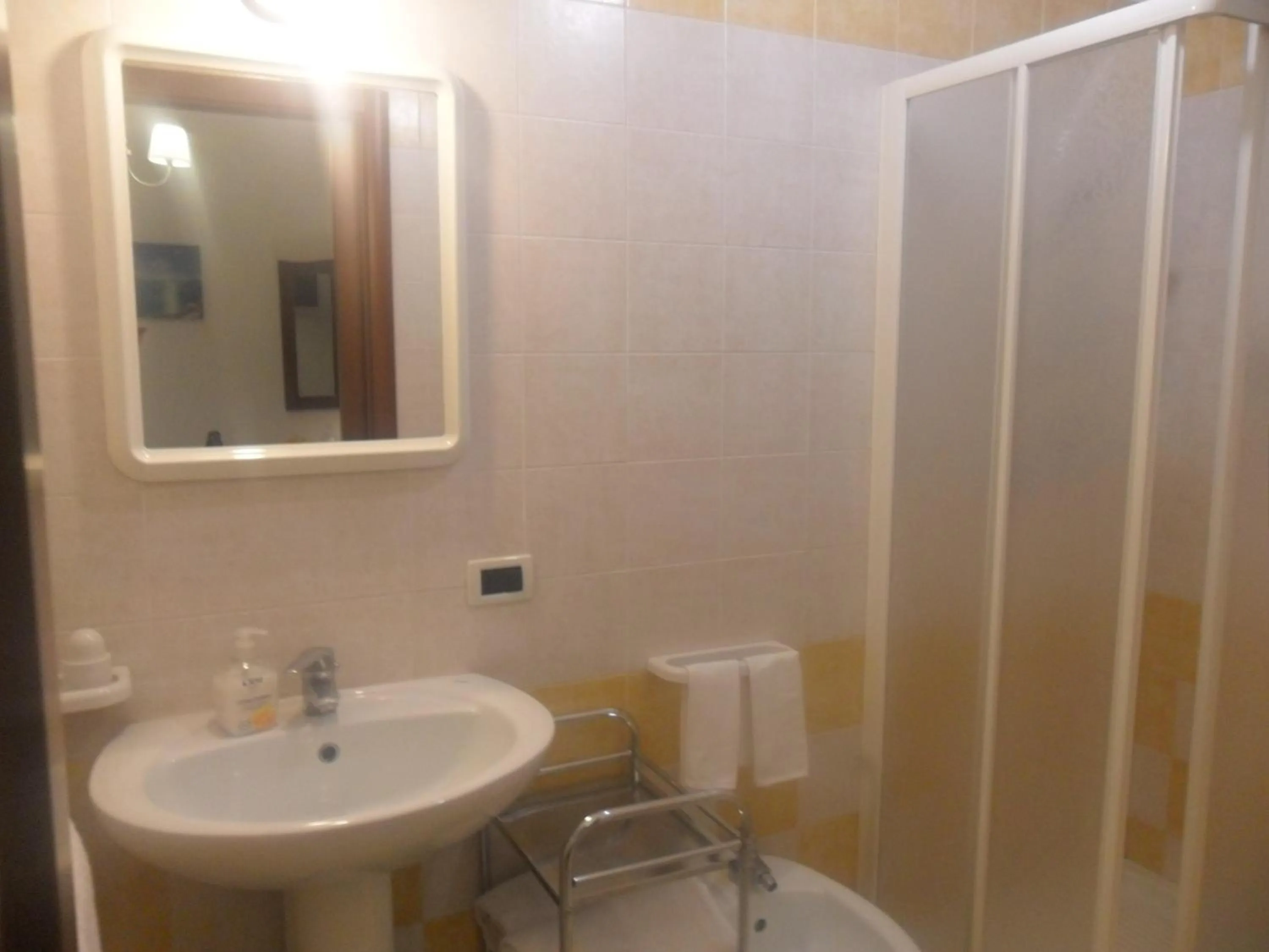 Bathroom in Hotel Antica Cascina Del Golfo