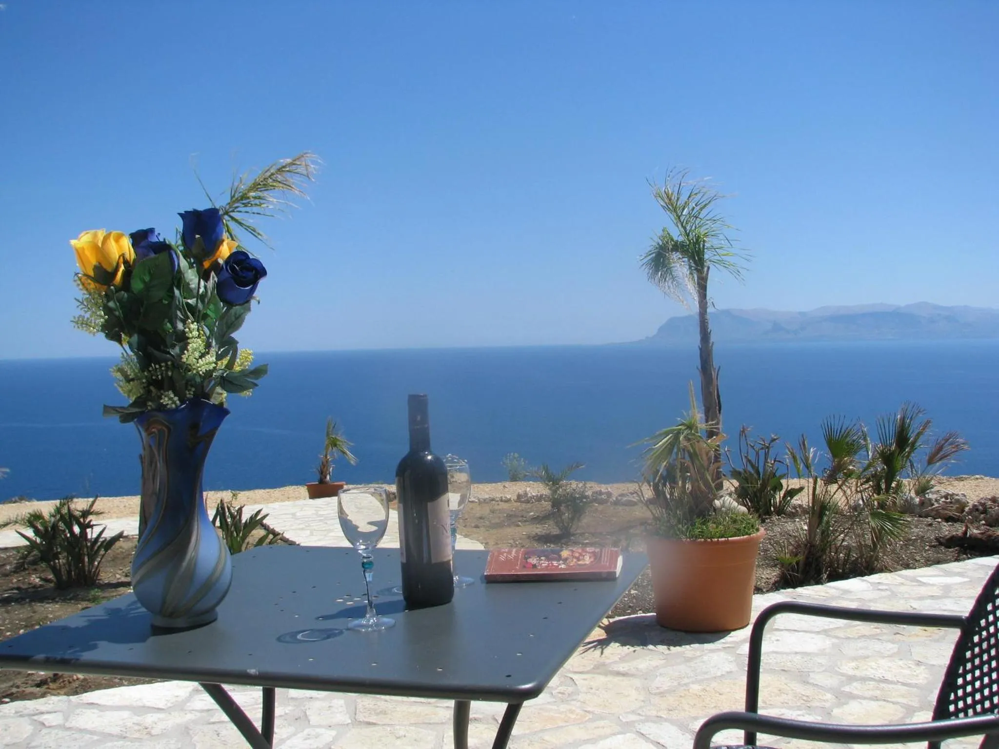 Alcoholic drinks in Hotel Antica Cascina Del Golfo