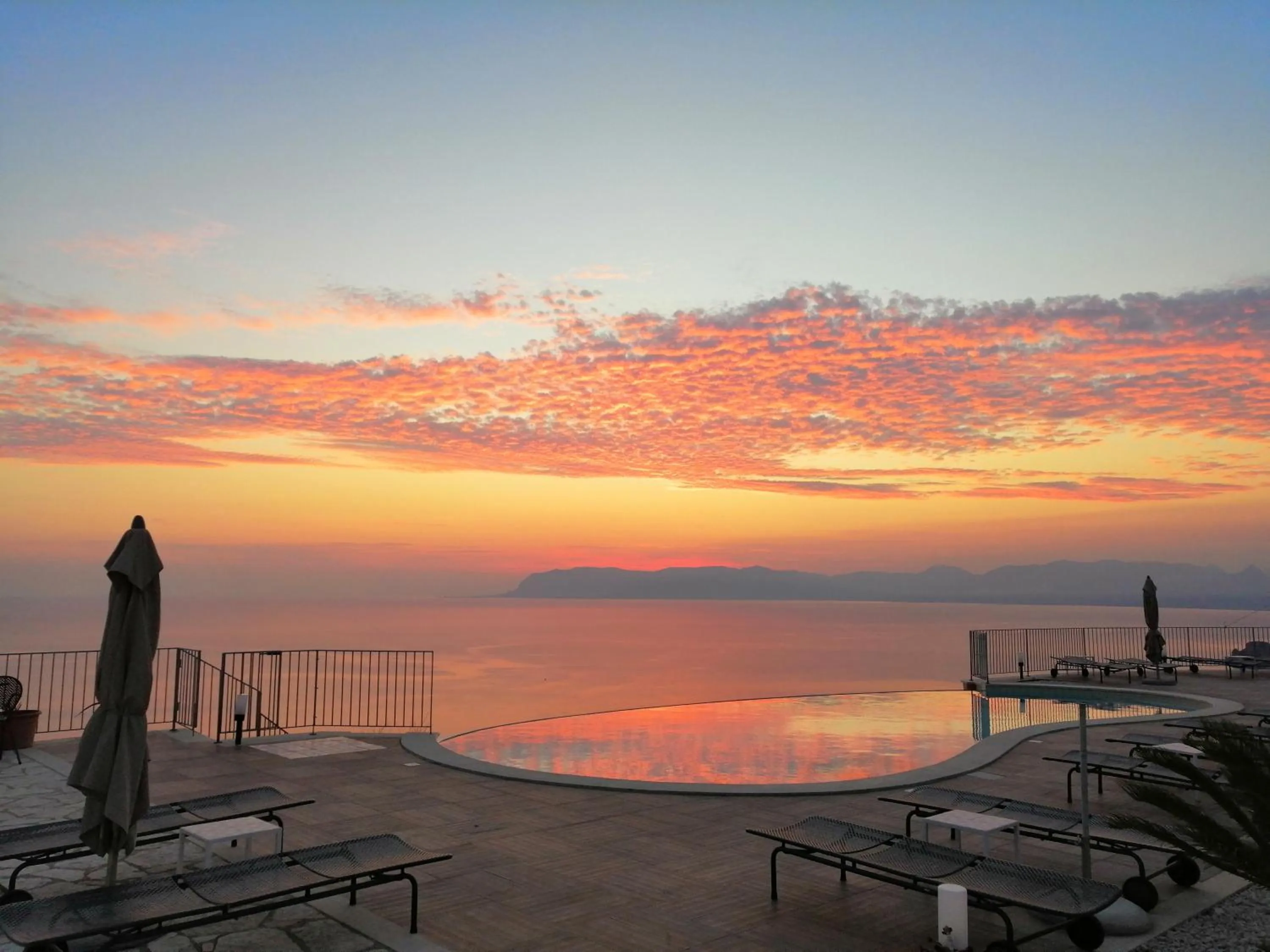 Swimming pool in Hotel Antica Cascina Del Golfo