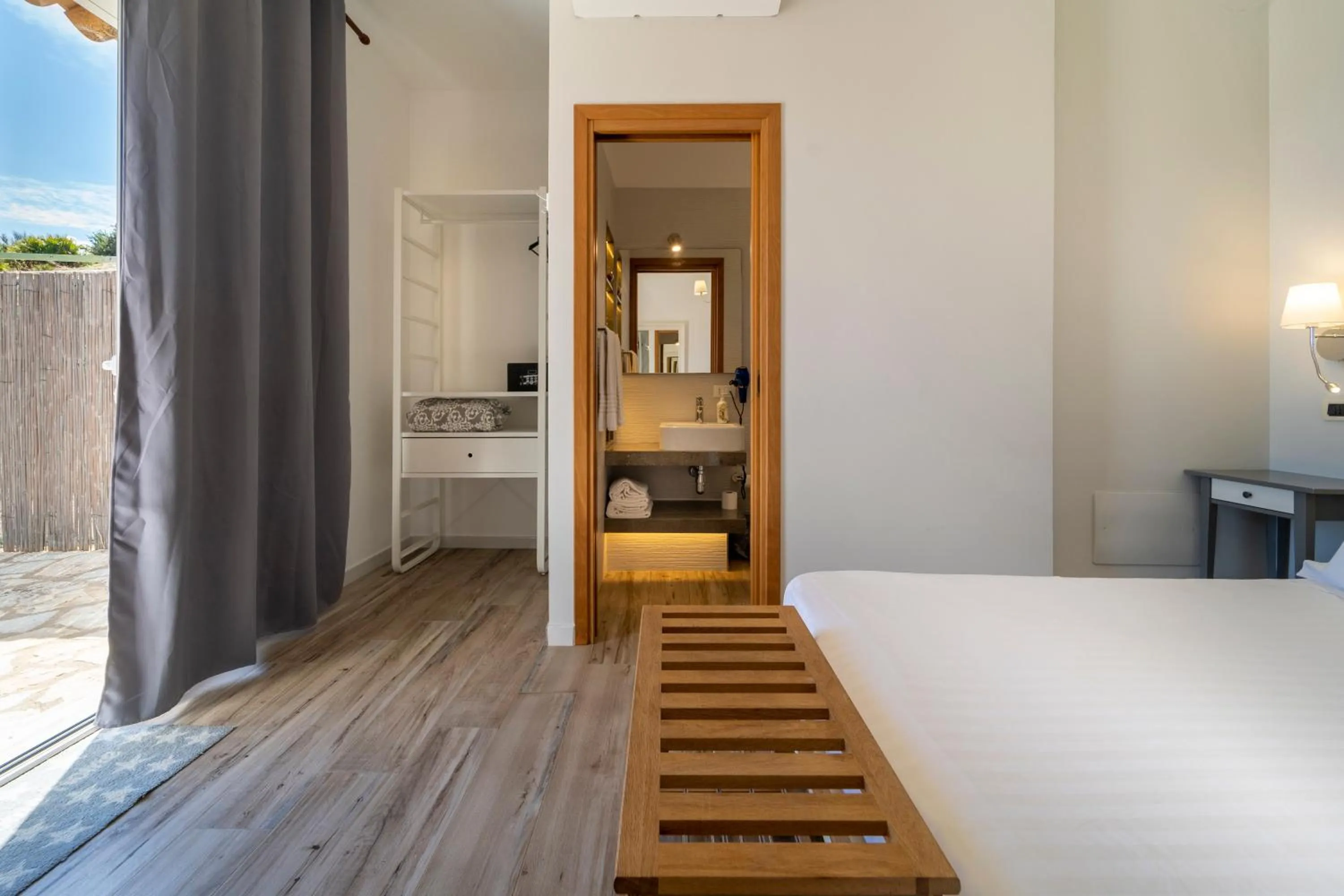 Bed in Hotel Antica Cascina Del Golfo