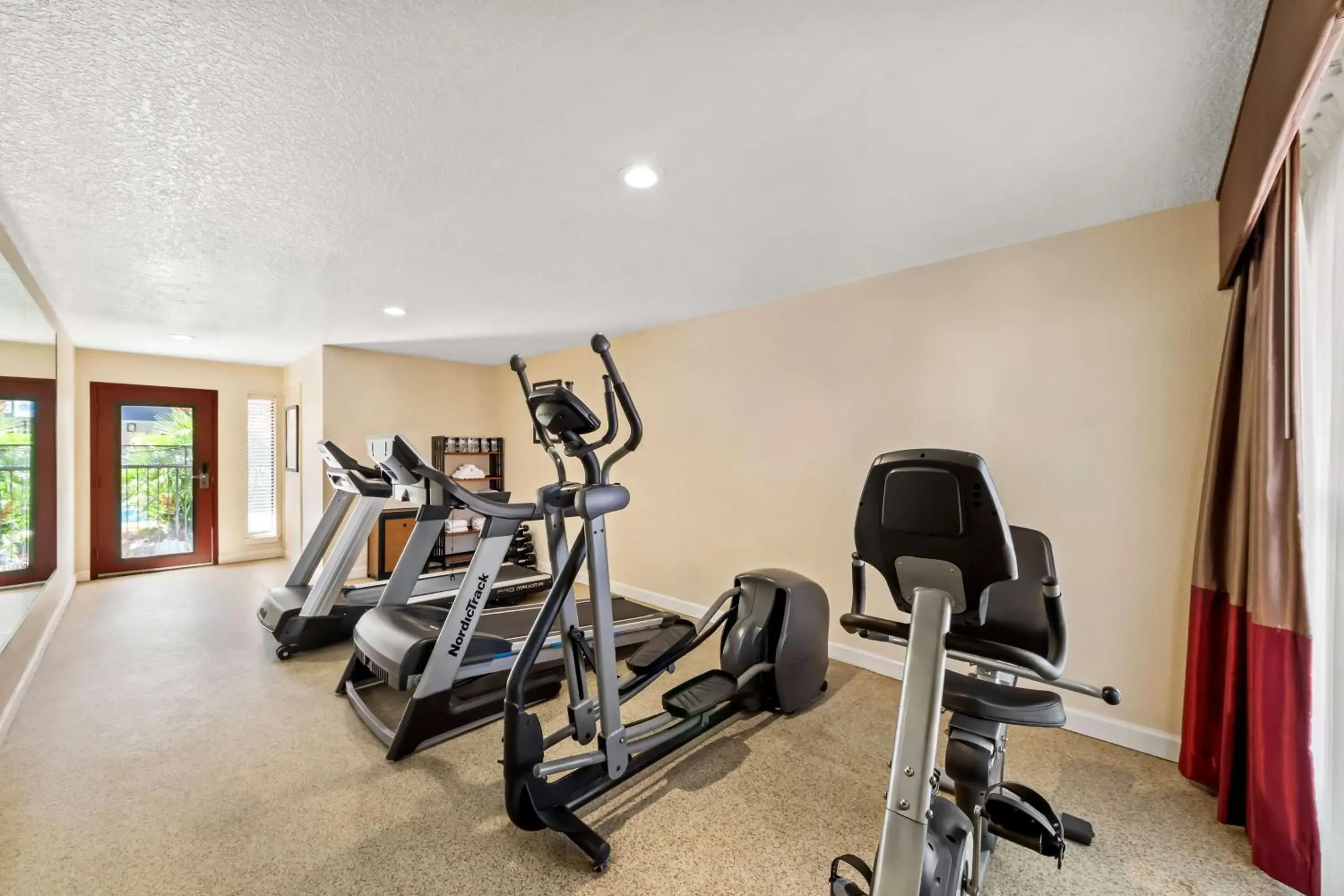 Fitness centre/facilities in SureStay Plus by Best Western San Antonio Fiesta Inn Fitness centre/facilities in SureStay Plus by Best Western San Antonio Fiesta Inn