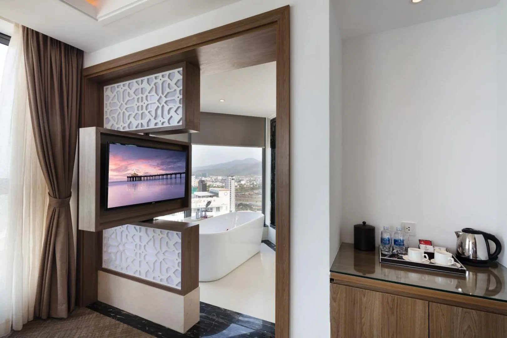 TV and multimedia in Comodo Nha Trang Hotel