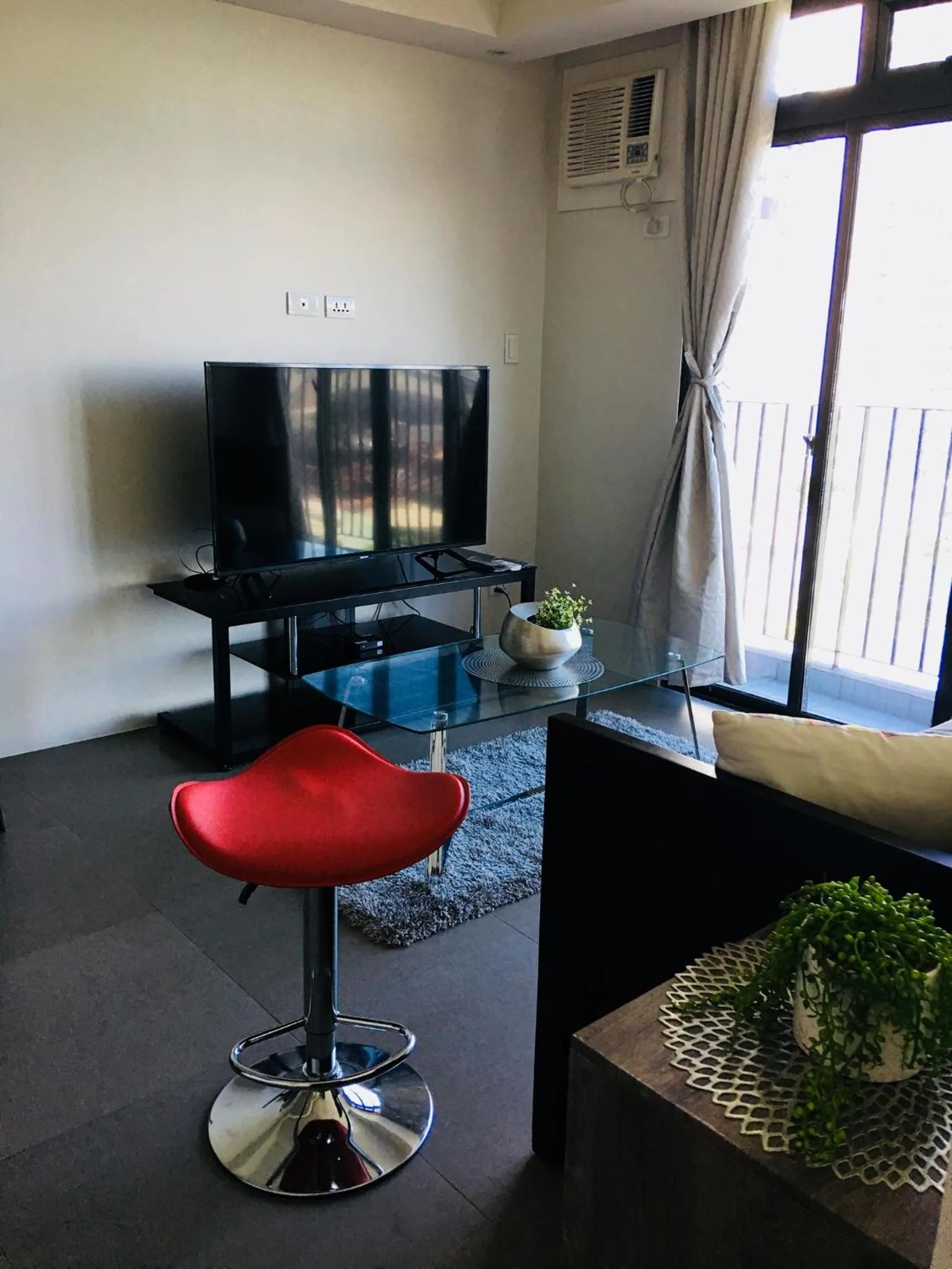 Communal lounge/ TV room in Portovita Towers