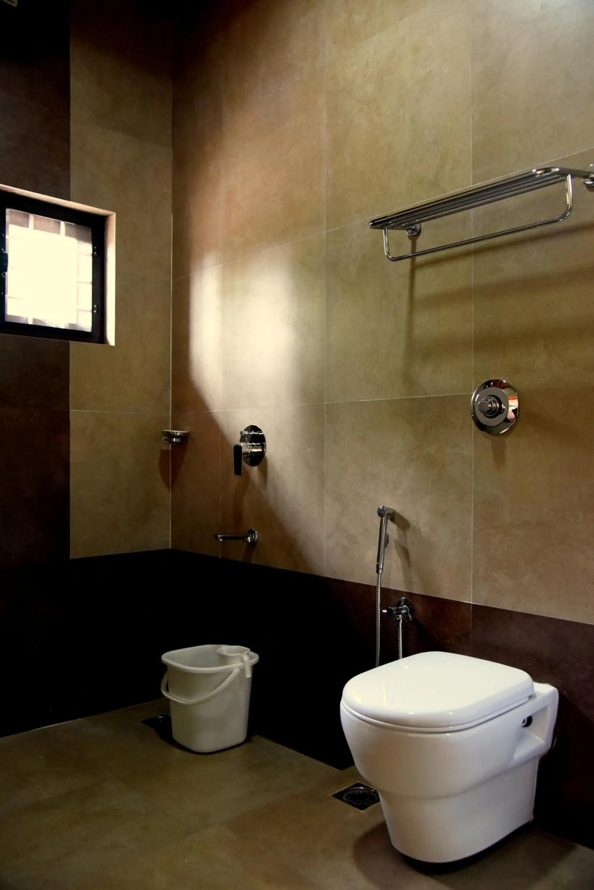 Shower in Marari Green Villas