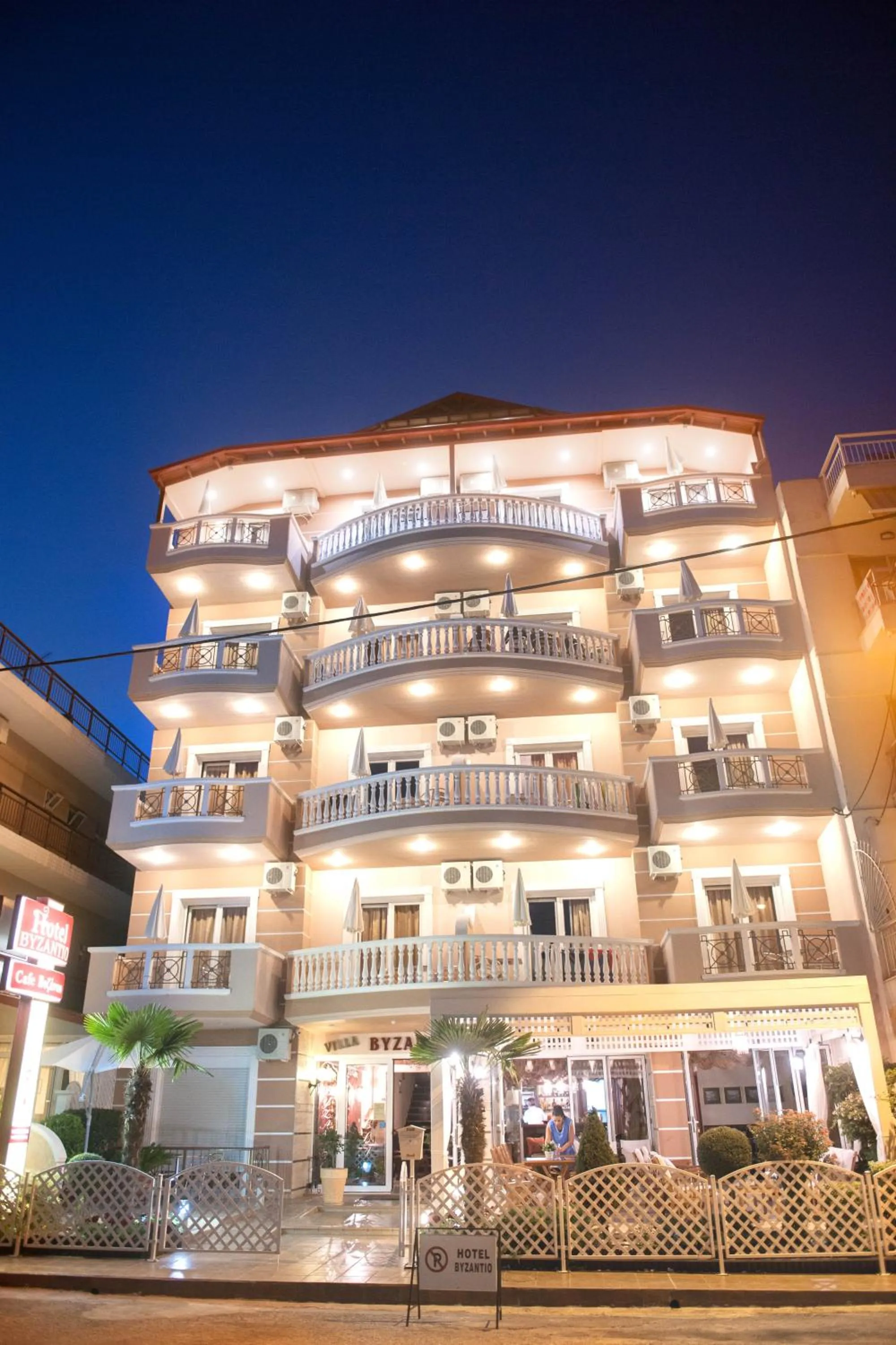 Property building in Hotel Vizantio