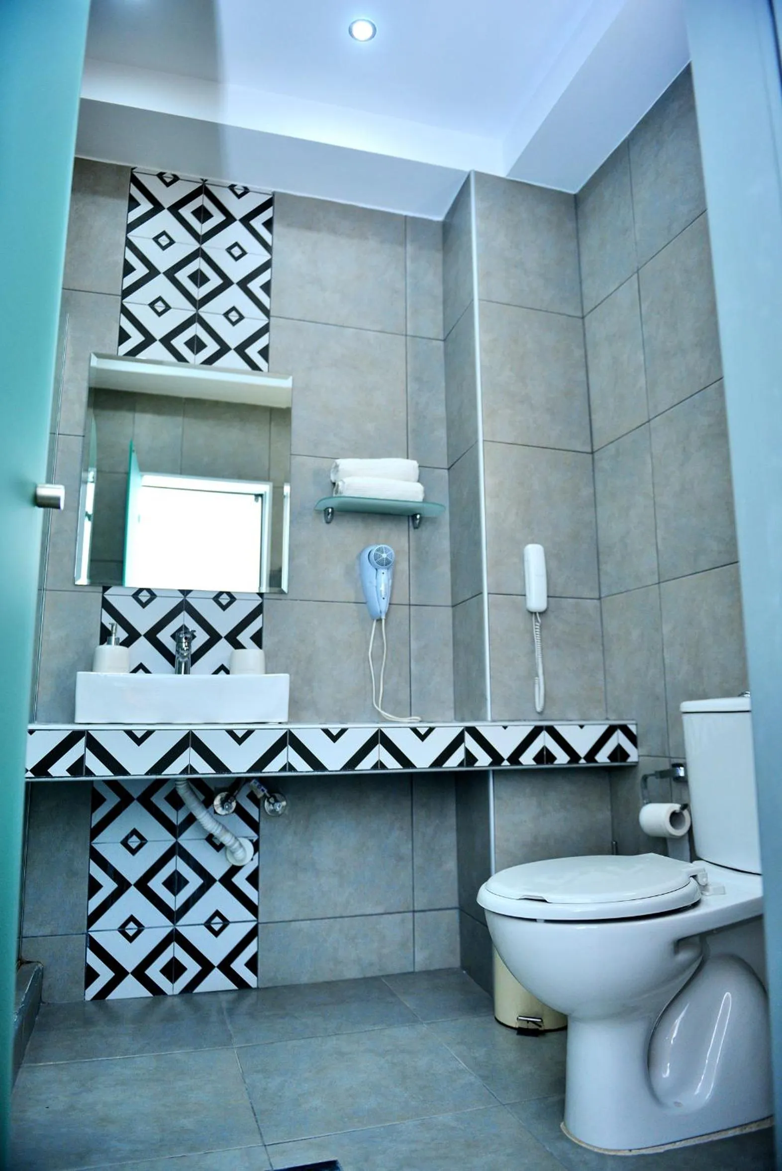 Shower in Maroula Studios