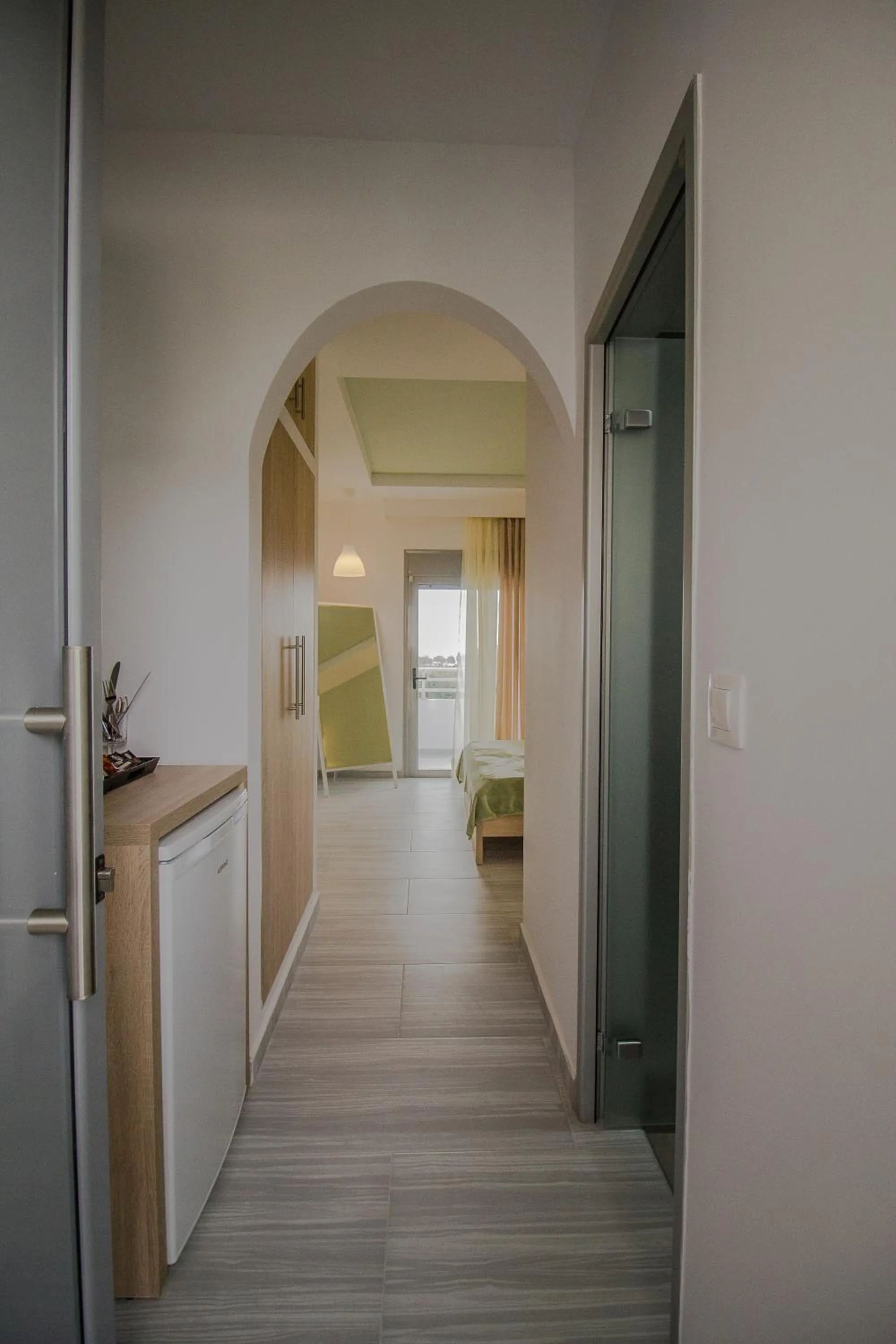 Photo of the whole room in Maroula Studios