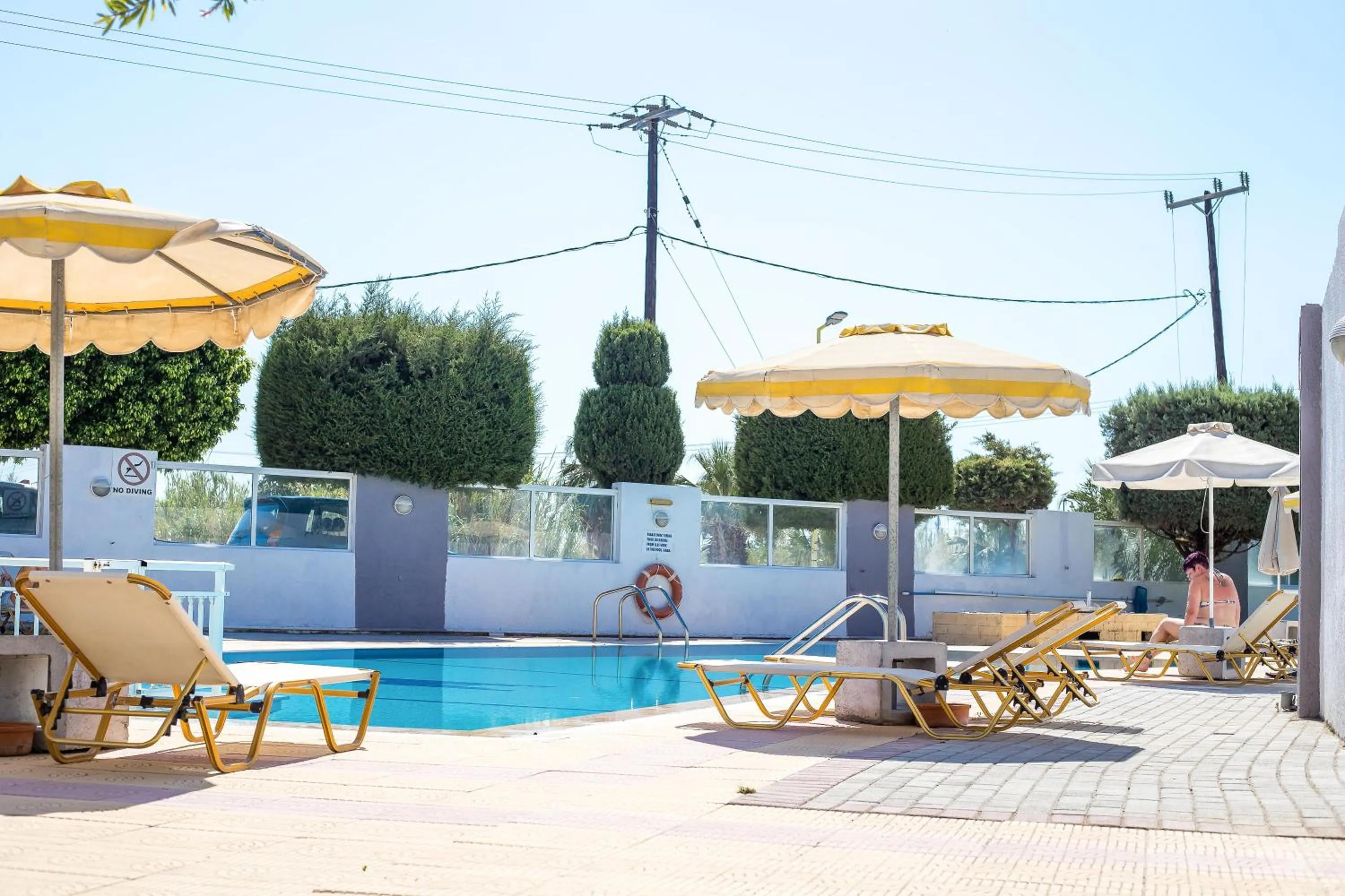 Swimming pool in Maroula Studios