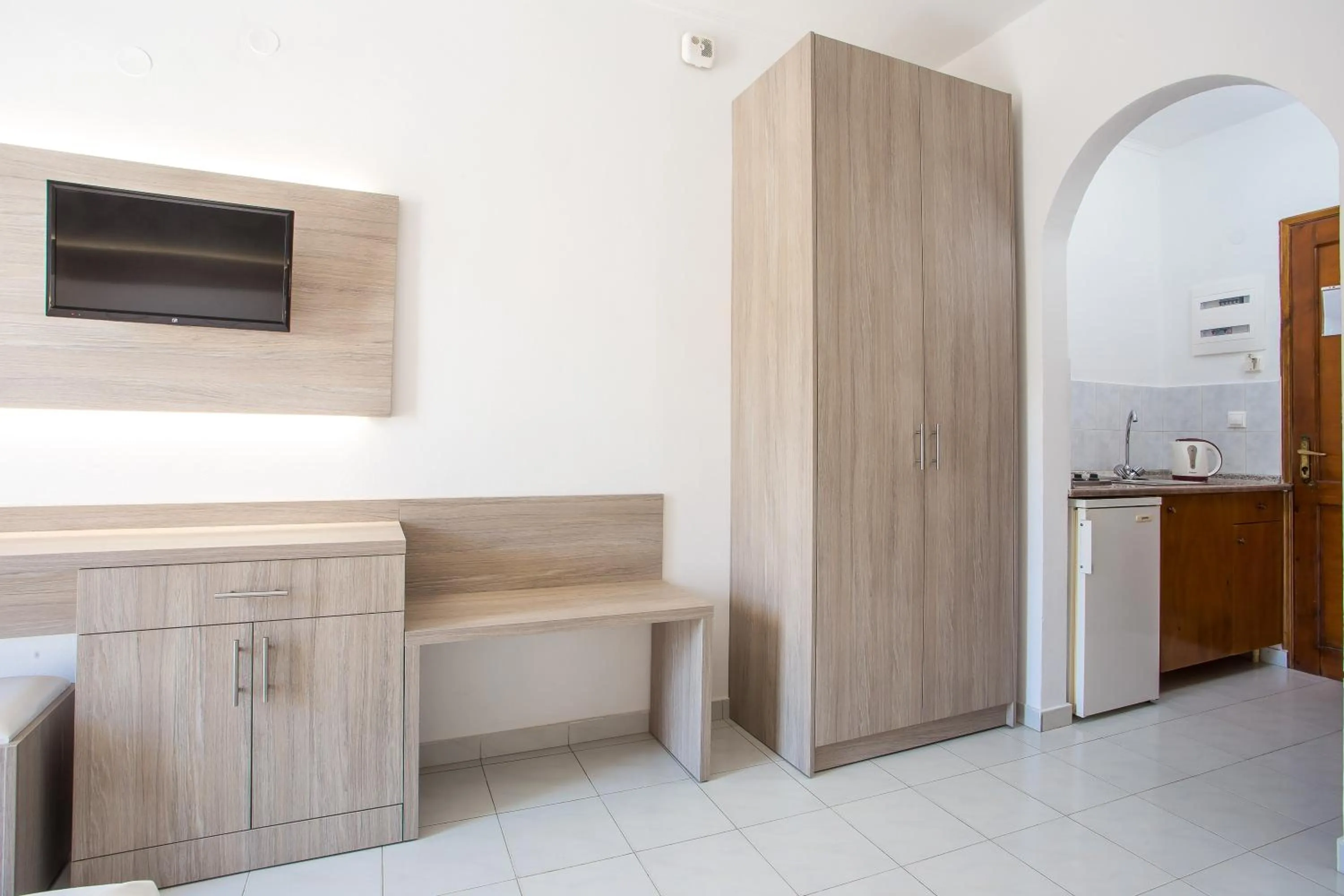 TV and multimedia in Maroula Studios