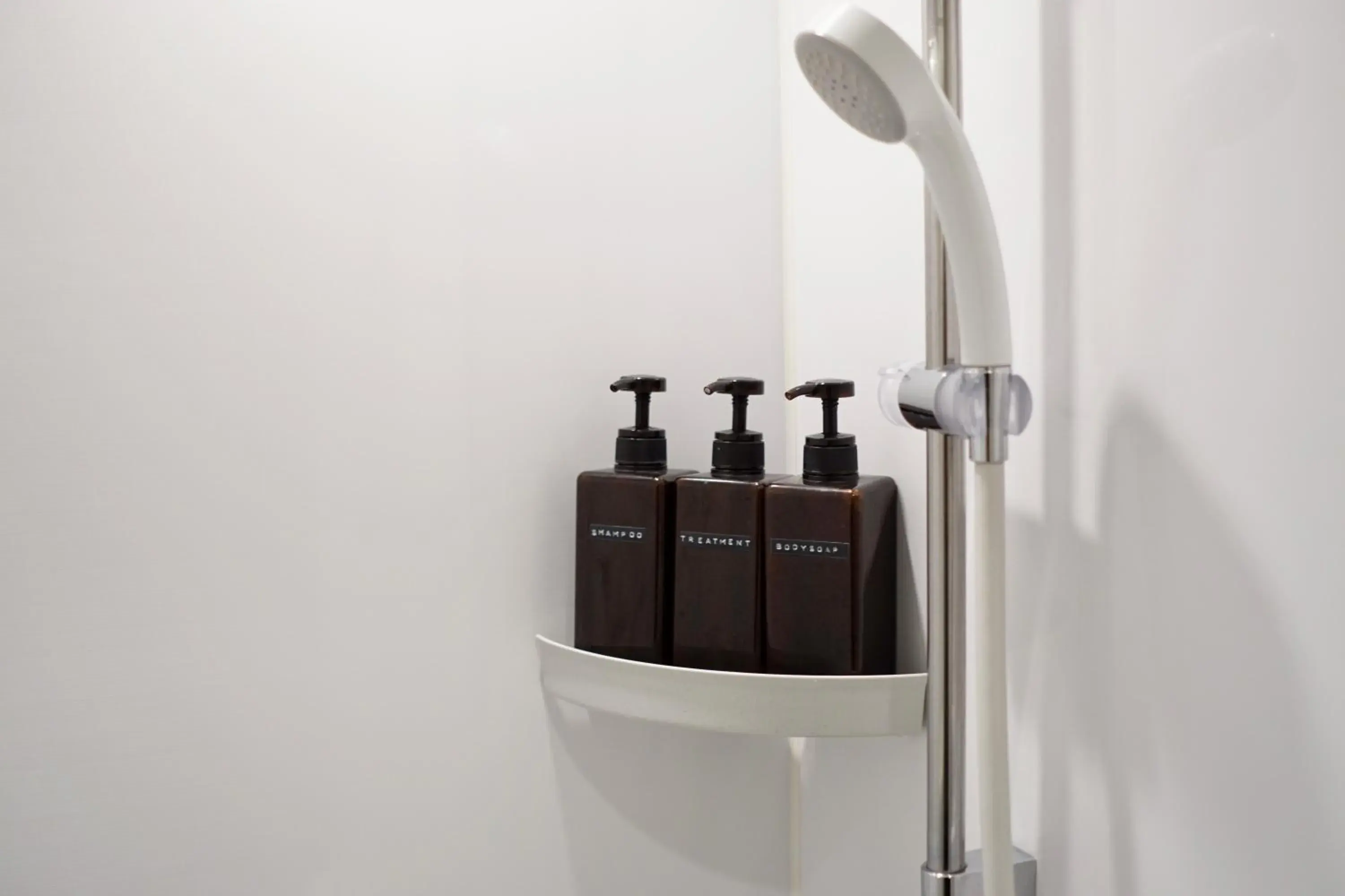 Shower in Book And Bed Tokyo Shinjuku Shower in Book And Bed Tokyo Shinjuku