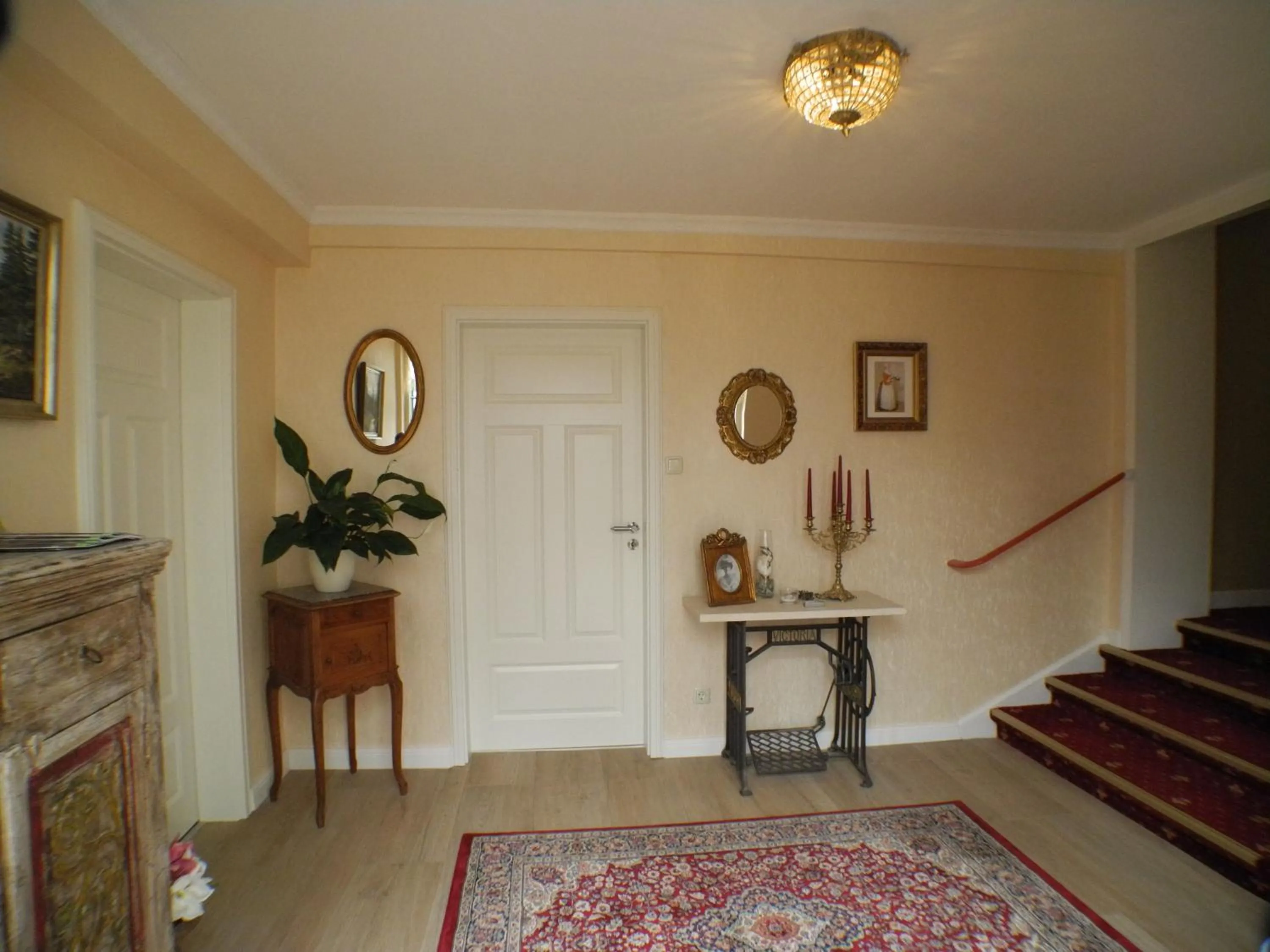 Lobby or reception in Stadtparkhotel Alexandra
