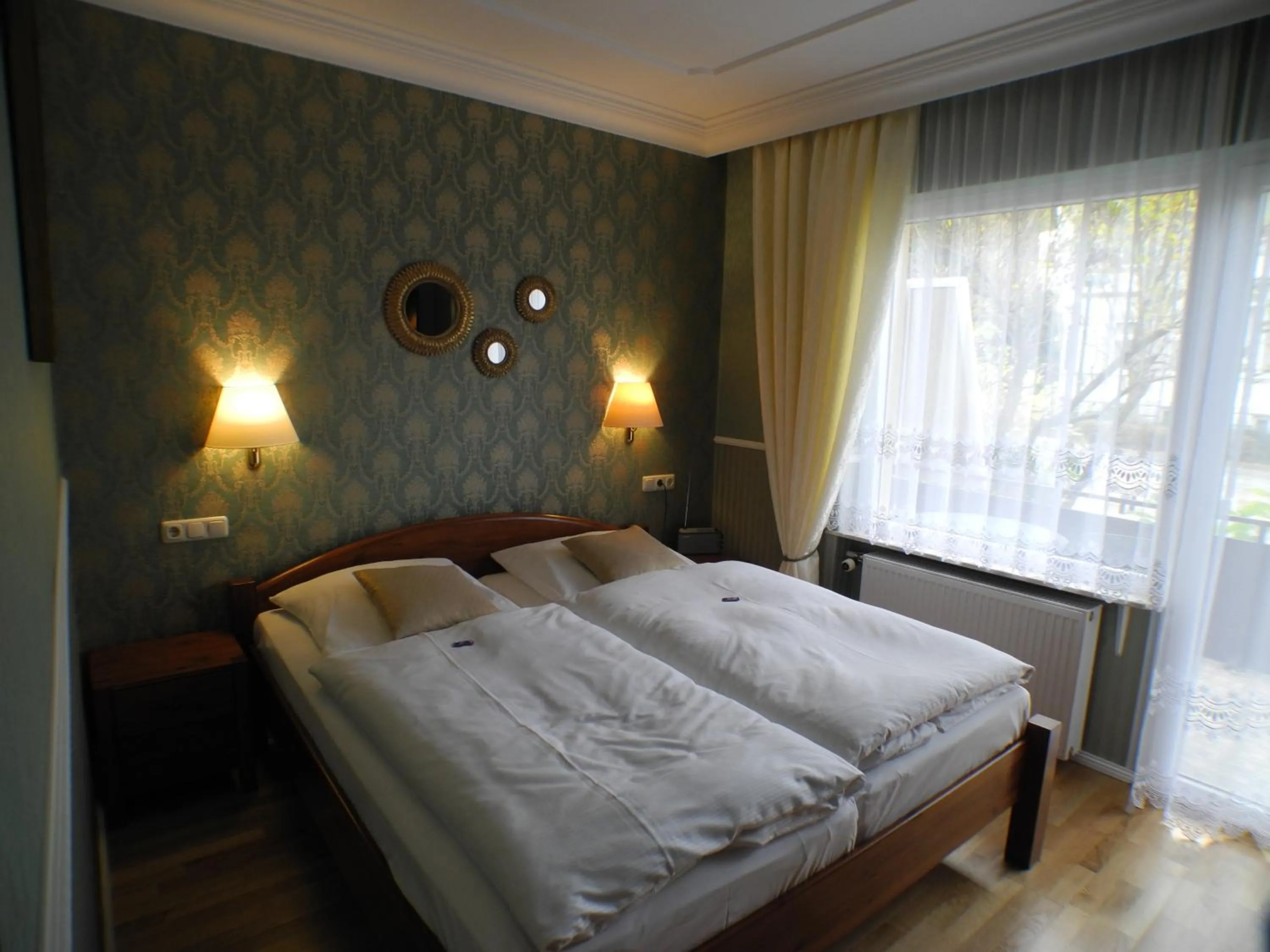Photo of the whole room, Bed in Stadtparkhotel Alexandra