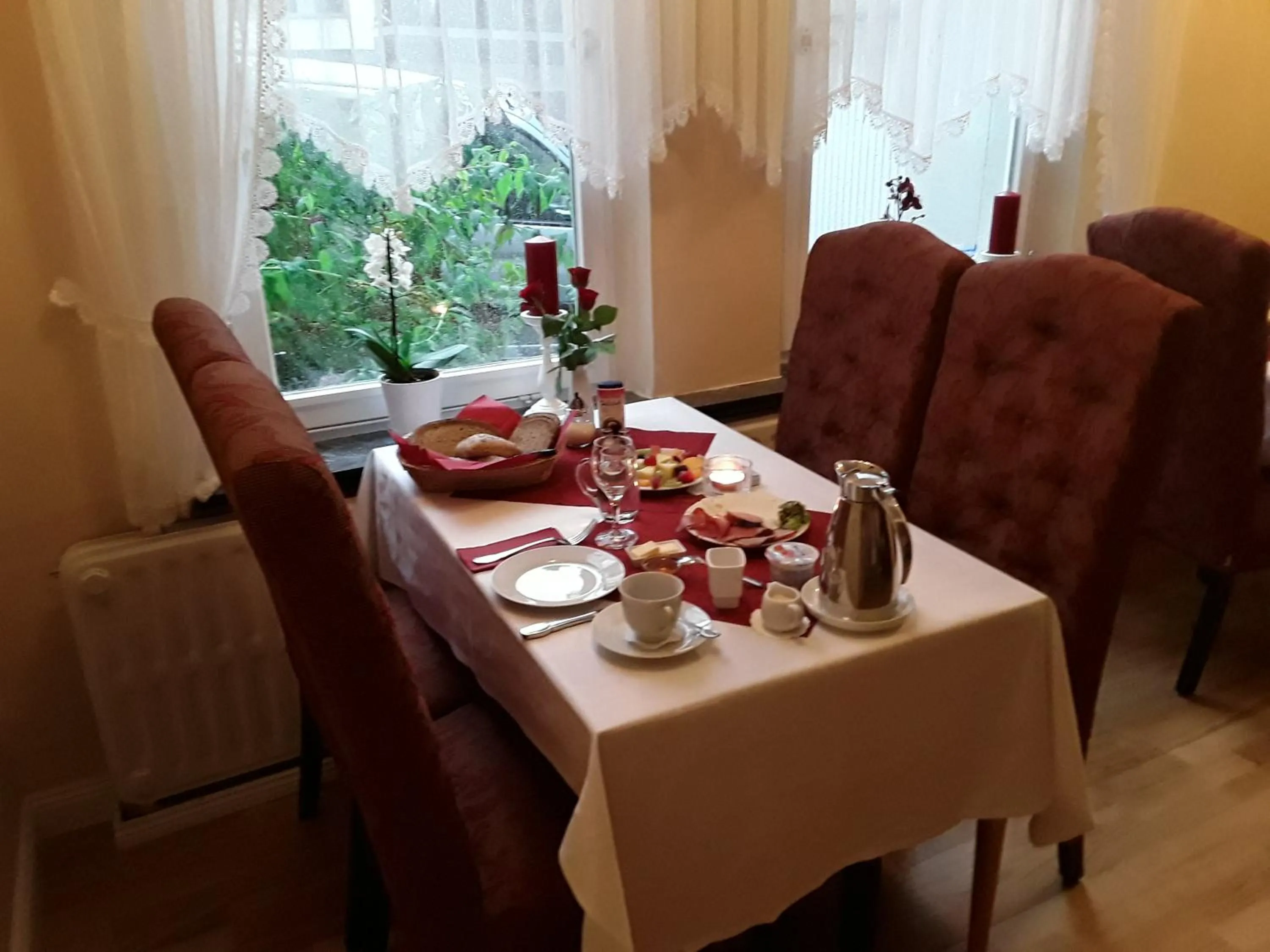 Breakfast in Stadtparkhotel Alexandra