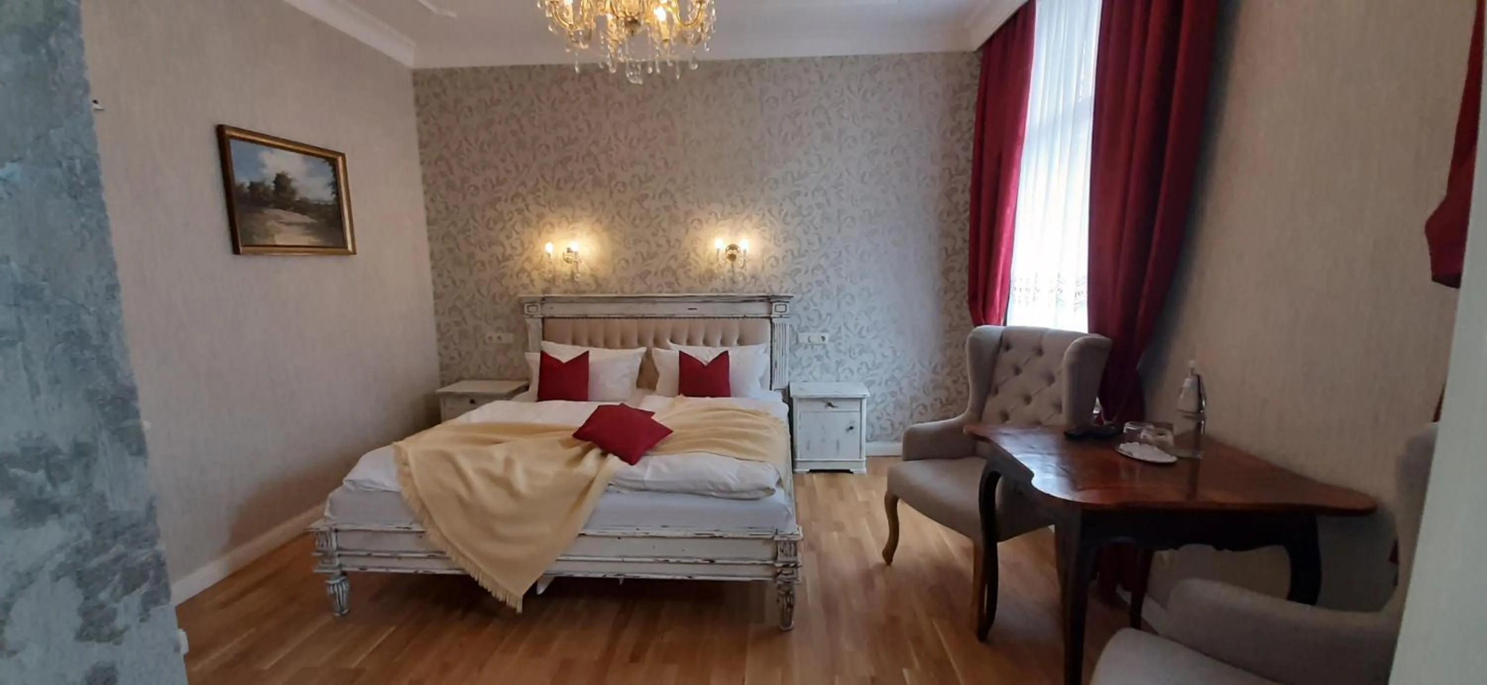Photo of the whole room, Bed in Stadtparkhotel Alexandra