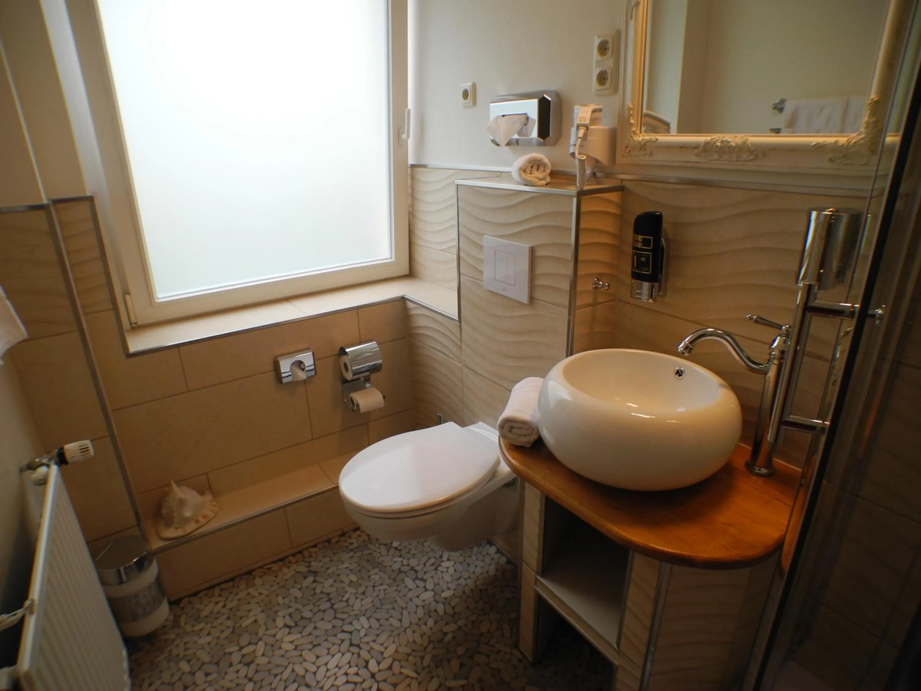 Bathroom in Stadtparkhotel Alexandra