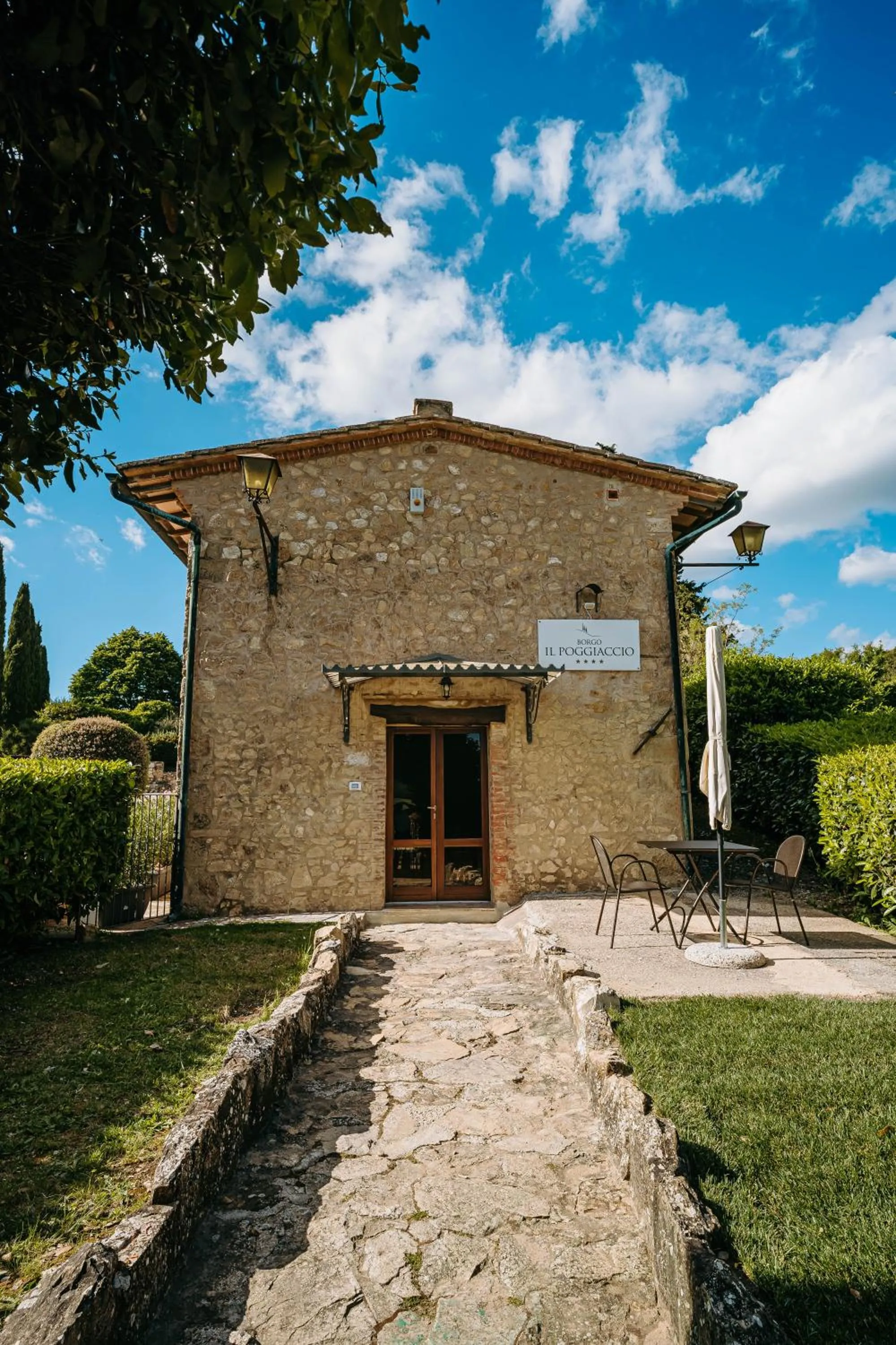 Facade/entrance in Borgo Il Poggiaccio Residenza Turistico Alberghiera