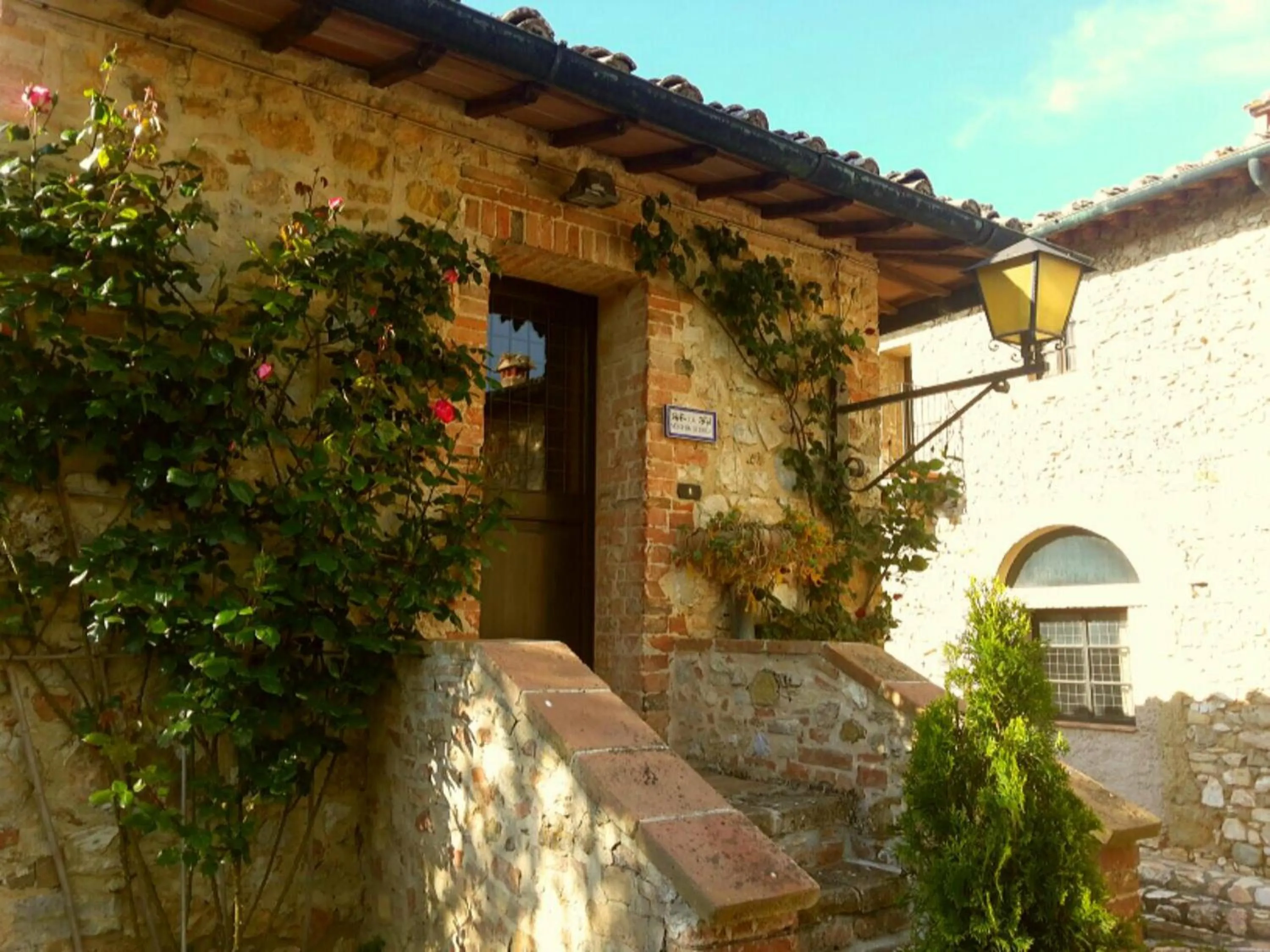 Facade/entrance in Borgo Il Poggiaccio Residenza Turistico Alberghiera